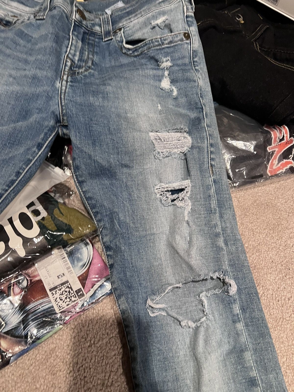 True Religion Relaxed Skinny Light Blue Denim | True Religion Size US 30 / EU 46 - 10 Thumbnail