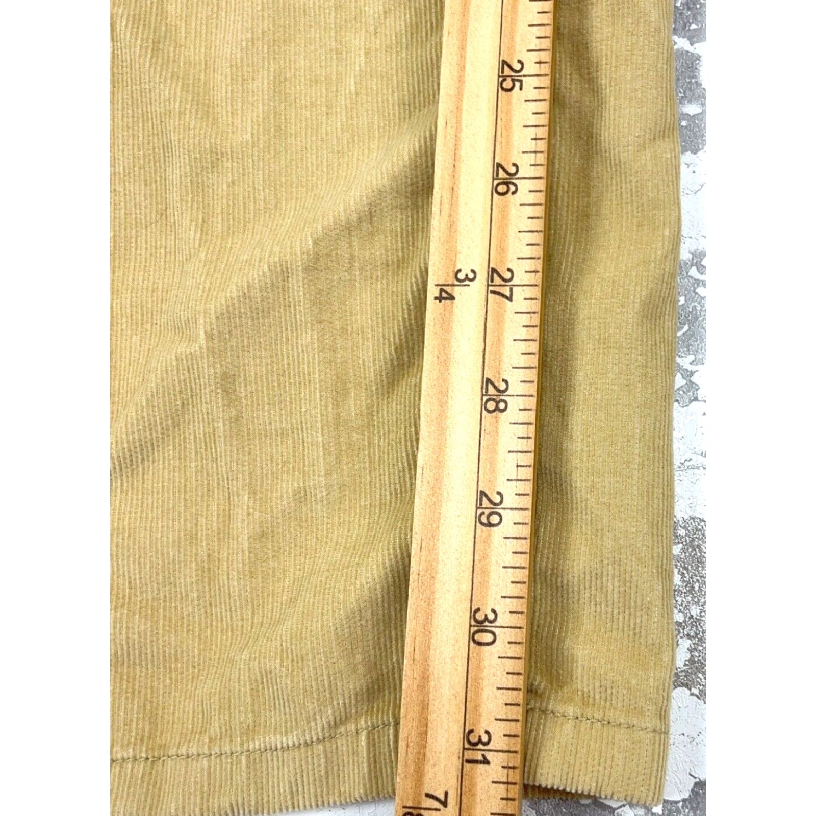 Tommy Hilfiger VINTAGE Tommy Hilfiger Pants Men 36x32 Chino Corduroy Beige 5-Pocket Regular Straight Jeans? No, adjust: Size US 36 / EU 52 - 6 Thumbnail