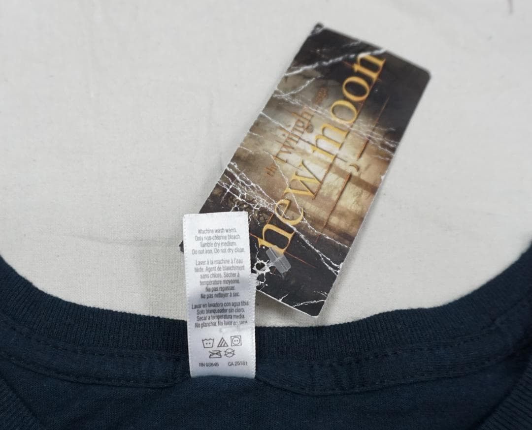 Band Tees 00's The Twilight Saga T-Shirt Movie Vintage Size US L / EU 52-54 / 3 - 6 Thumbnail