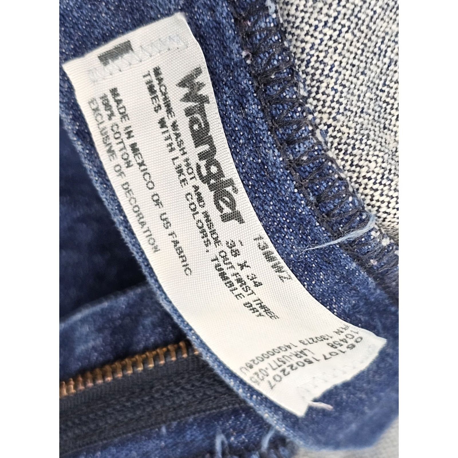 Wrangler Wrangler 13MWZ Cowboy Cut Original Fit Denim Jeans Men 36x32 Regular Blue USA Cowboy Size US 36 / EU 52 - 7 Thumbnail