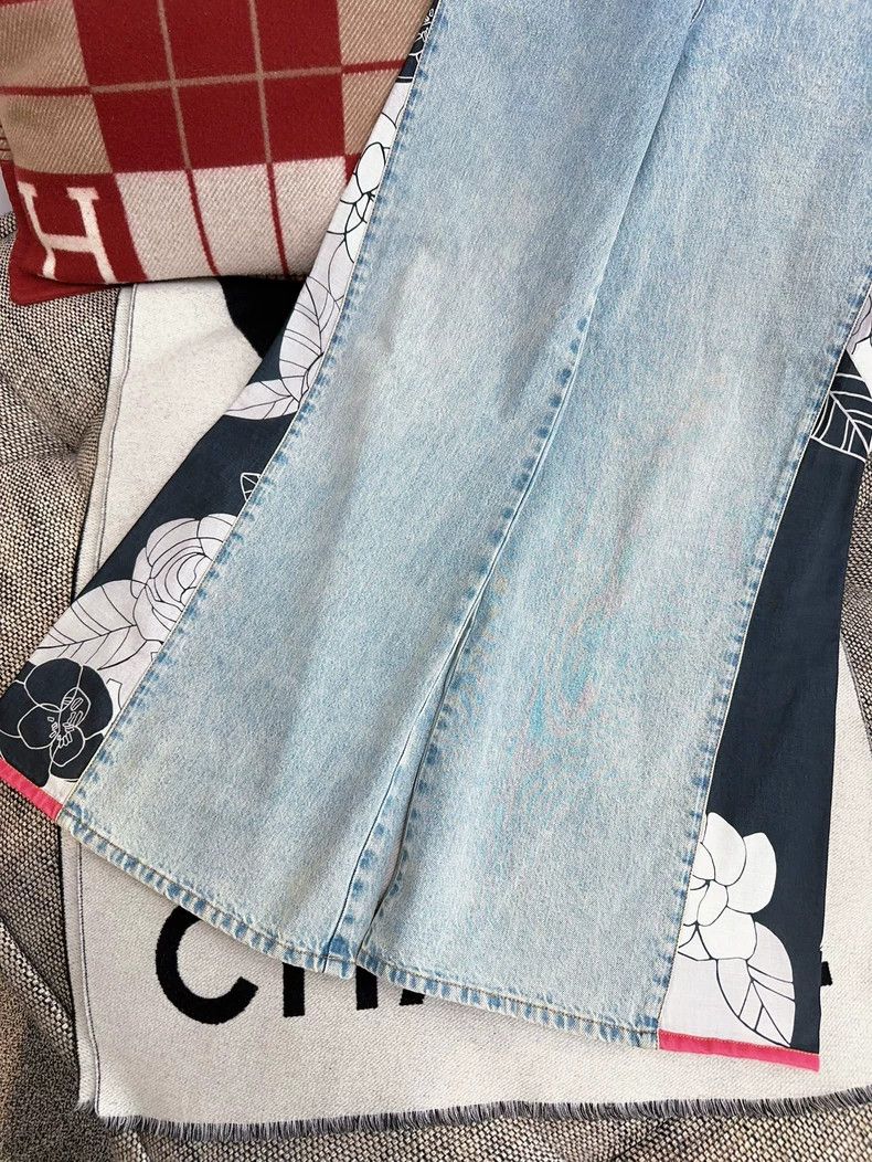 Chanel Chanel 21c Early Spring Vacation Series Mulberry Silk Came Size 25" / US 0 / IT 36 - 4 Thumbnail