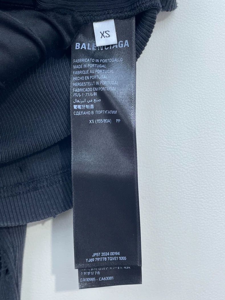 Balenciaga Balenciaga Smoky Old Ripped Slim Top Size XS / US 0-2 / IT 36-38 - 7 Thumbnail