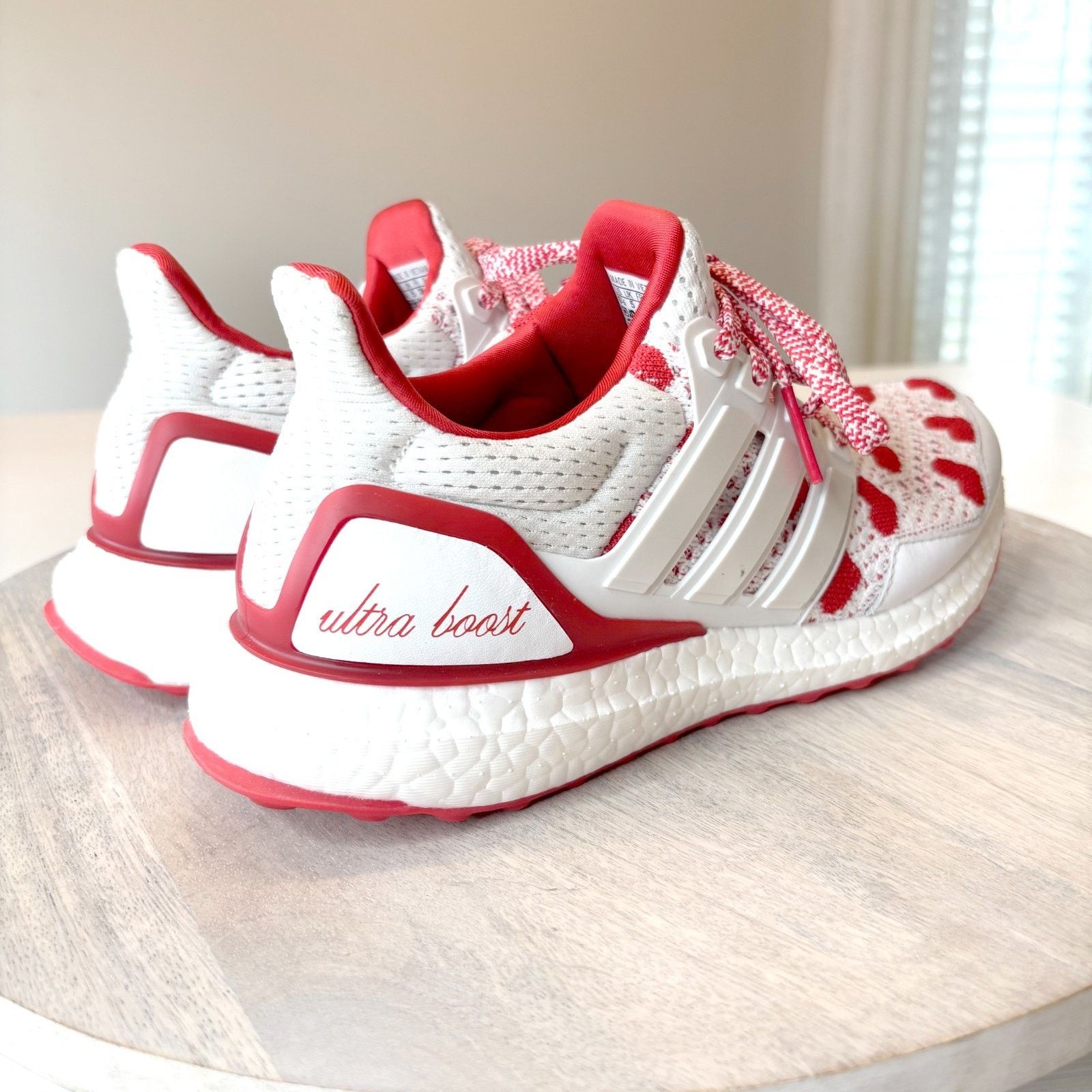 Adidas Adidas Ultra Boost Valentine’s Day Hearts JR5845 Sz 6.5 Size US 6.5 / IT 36.5 - 6 Thumbnail