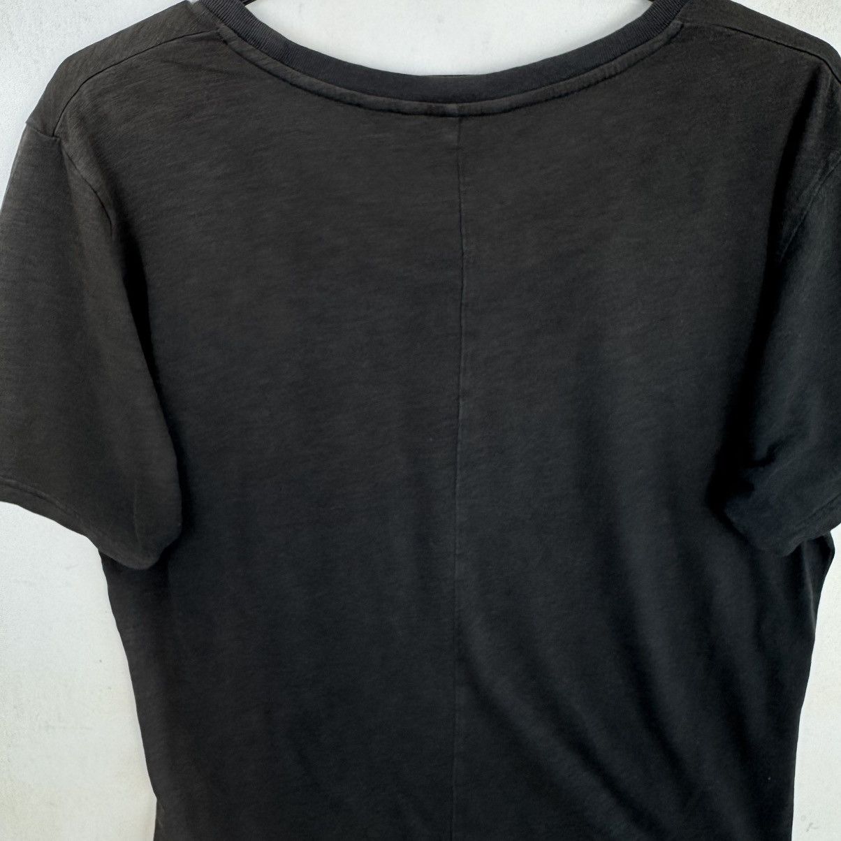 Undercover × Uniqlo Uniqlo Undercover Jun Takahashi Sunfaded Tshirt Size US L / EU 52-54 / 3 - 5 Thumbnail