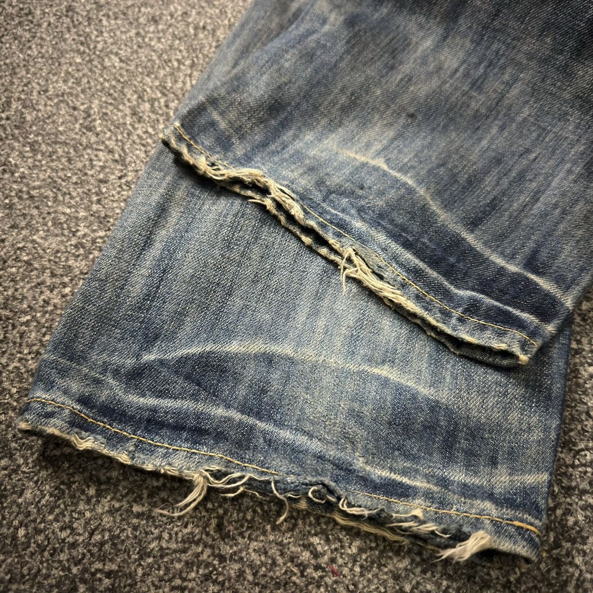 Japanese Brand 🔥🇯🇵 Japanese Distressed Takeo Kikuchi Denim Size US 31 - 12 Thumbnail