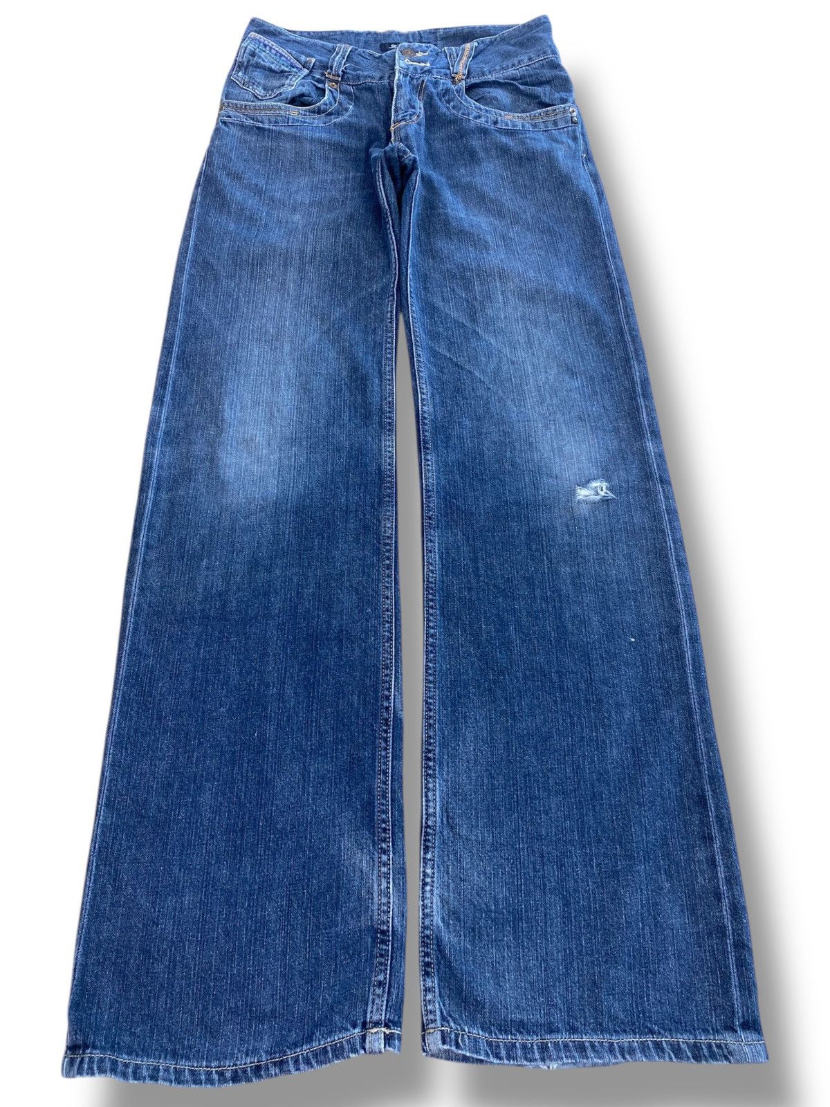 Japanese Brand Japanese Brand Blue Wash Style Boot Cut Leg Jean Size US 30 / EU 46 - 1 Thumbnail