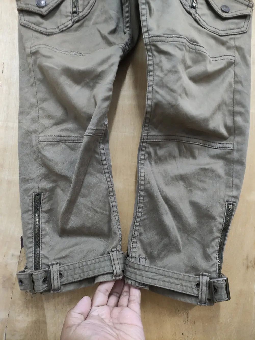 Hysteric Glamour HYSTERIC GLAMOUR MULTI POCKET CARGO PANTS Size US 30 / EU 46 - 7 Thumbnail