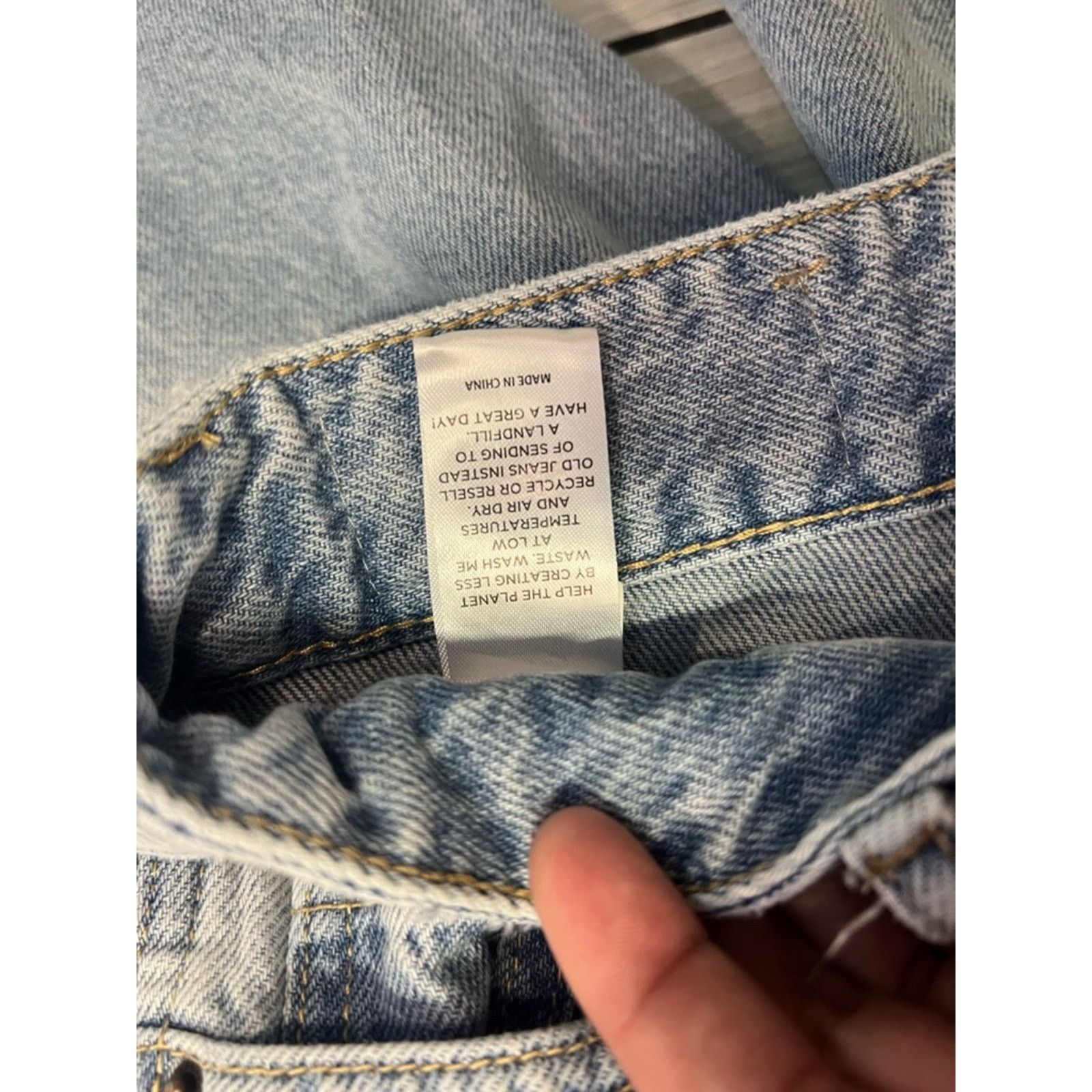 Pacsun PacSun Low Rise Baggy Distressed Light Blue Jeans Size 28" / US 6 / IT 42 - 4 Thumbnail