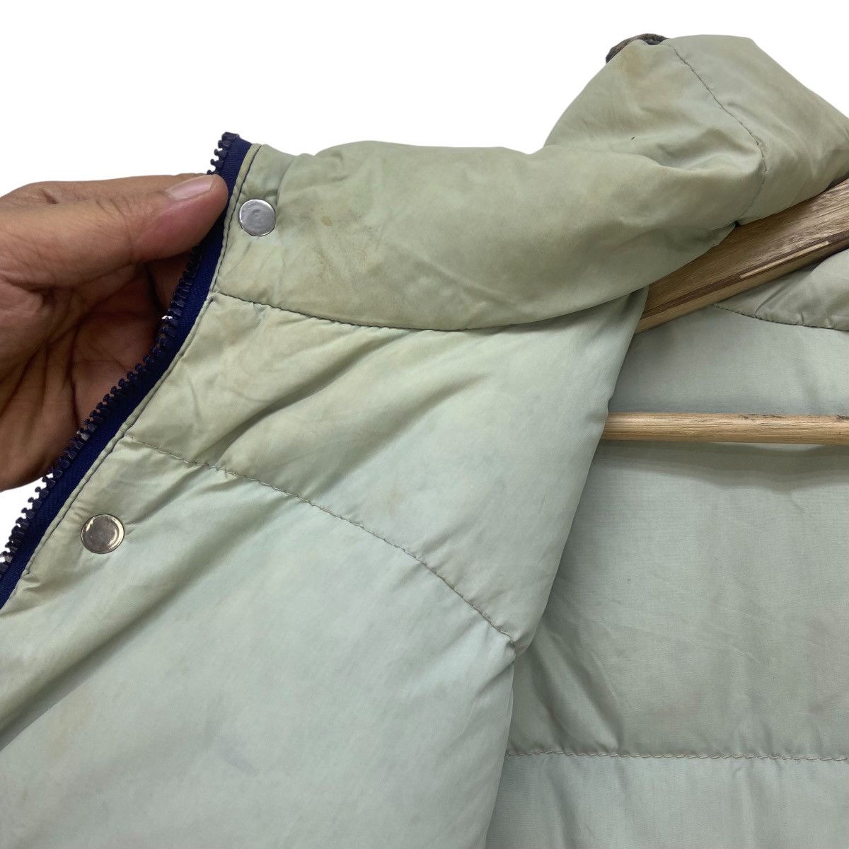 Vintage Vintage Powderhorn Mountaineering Corduroy Goose Down Jacket Size US L / EU 52-54 / 3 - 19 Thumbnail