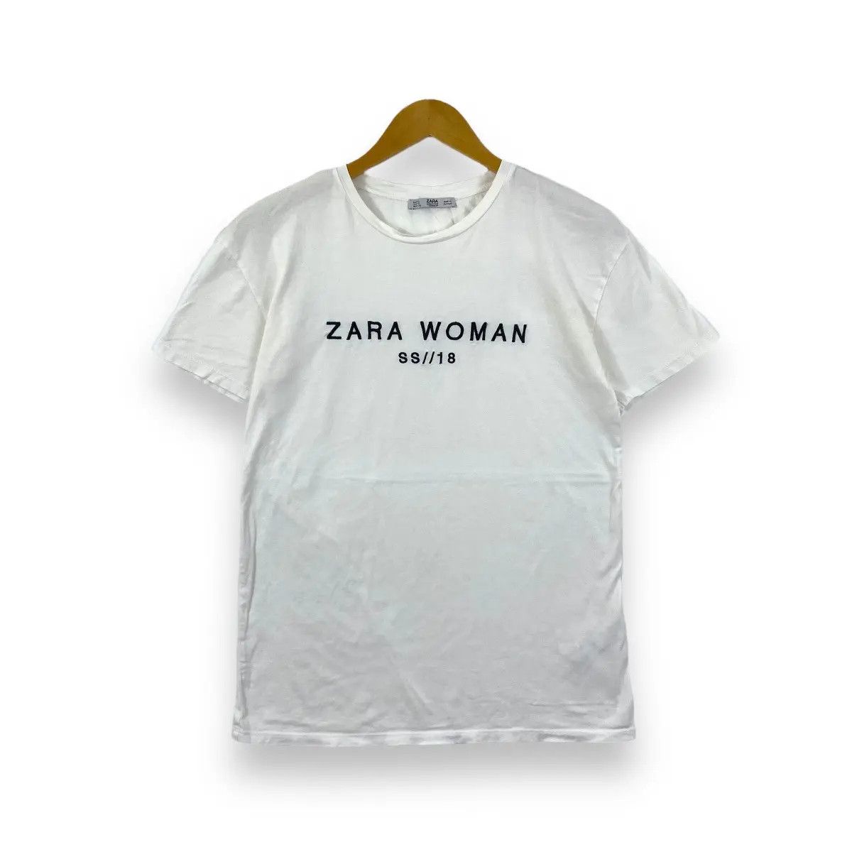 Zara SS18 ZARA WOMAN Collection Basic Embroidery Tee Shirt Size S / US 4 / IT 40 - 1 Thumbnail