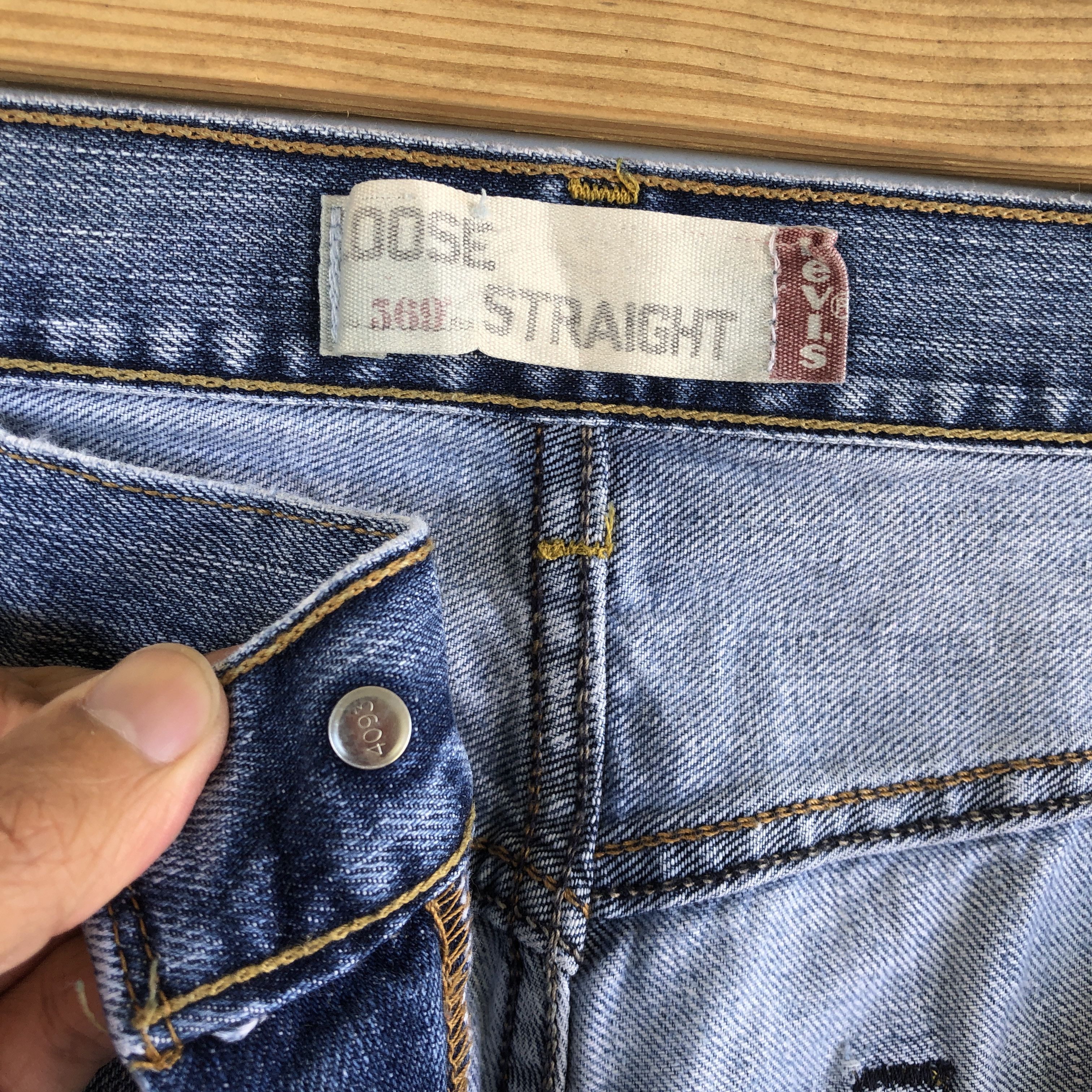 Levi's Vintage Levis 569 Baggy Jeans Levi's Light Wash Faded Denim Size US 36 / EU 52 - 7 Thumbnail