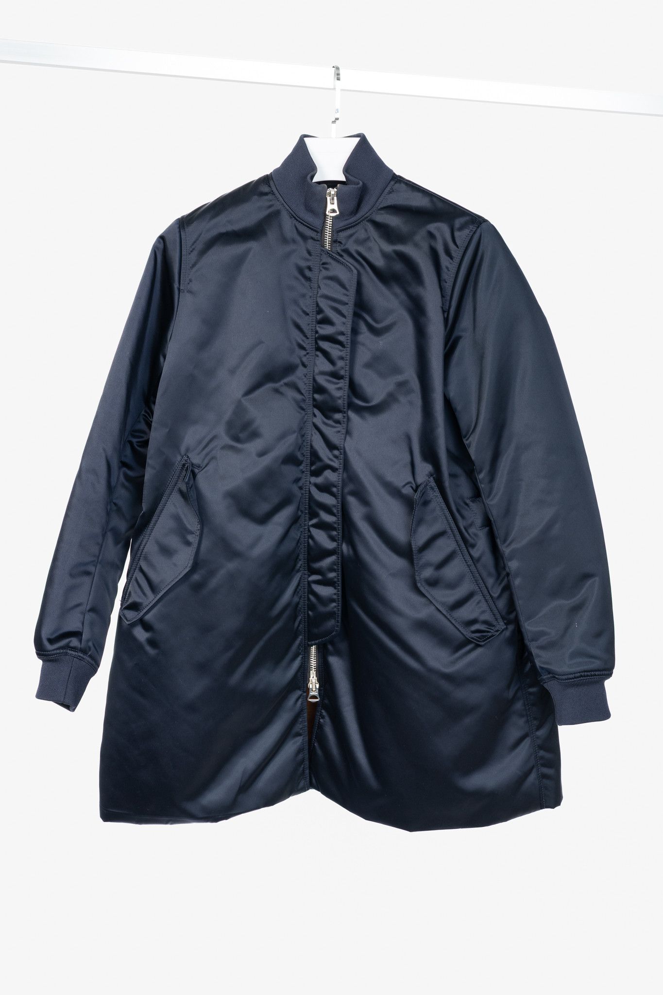 Acne Studios Acne Studios Aude Navy Nylon Long Bomber Jacket Size XS / US 0-2 / IT 36-38 - 1 Thumbnail