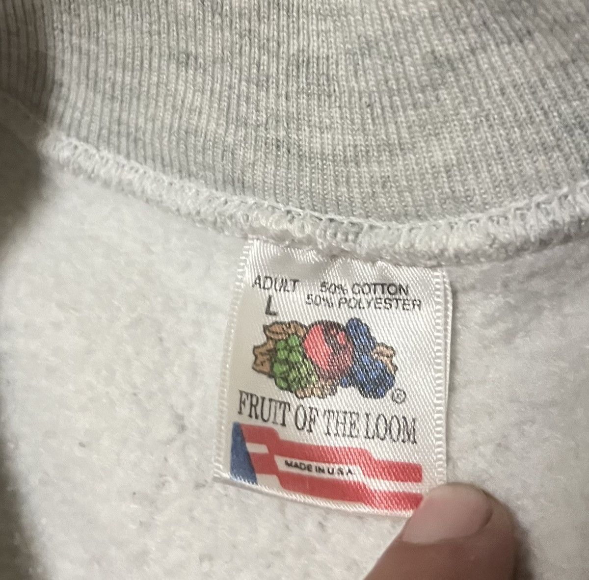 Fruit Of The Loom Vintage Ireland Ould Sod Pub Crewneck Sweater size Large Size US L / EU 52-54 / 3 - 4 Thumbnail