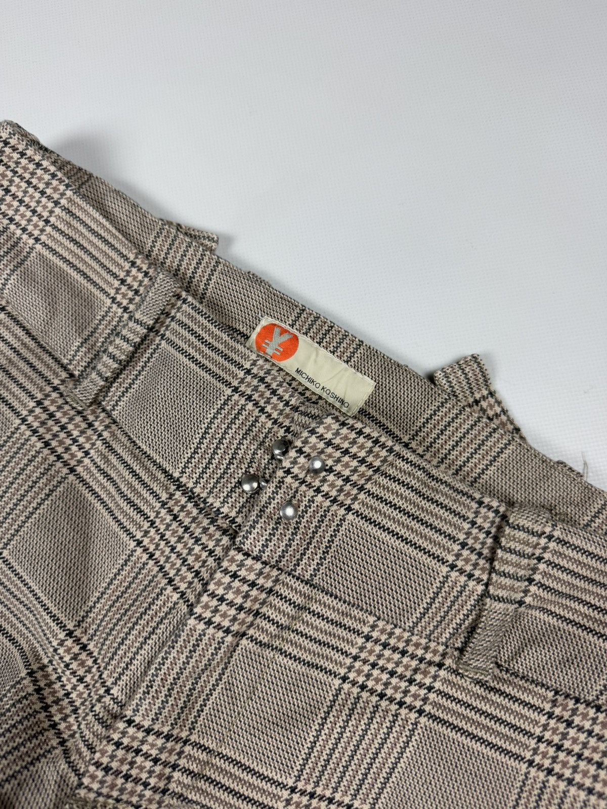 Japanese Brand × Michiko Koshino Michiko Koshino Ladies Plaid Cropped Chino Pants Trousers Size 26" / US 2 / IT 38 - 12 Thumbnail