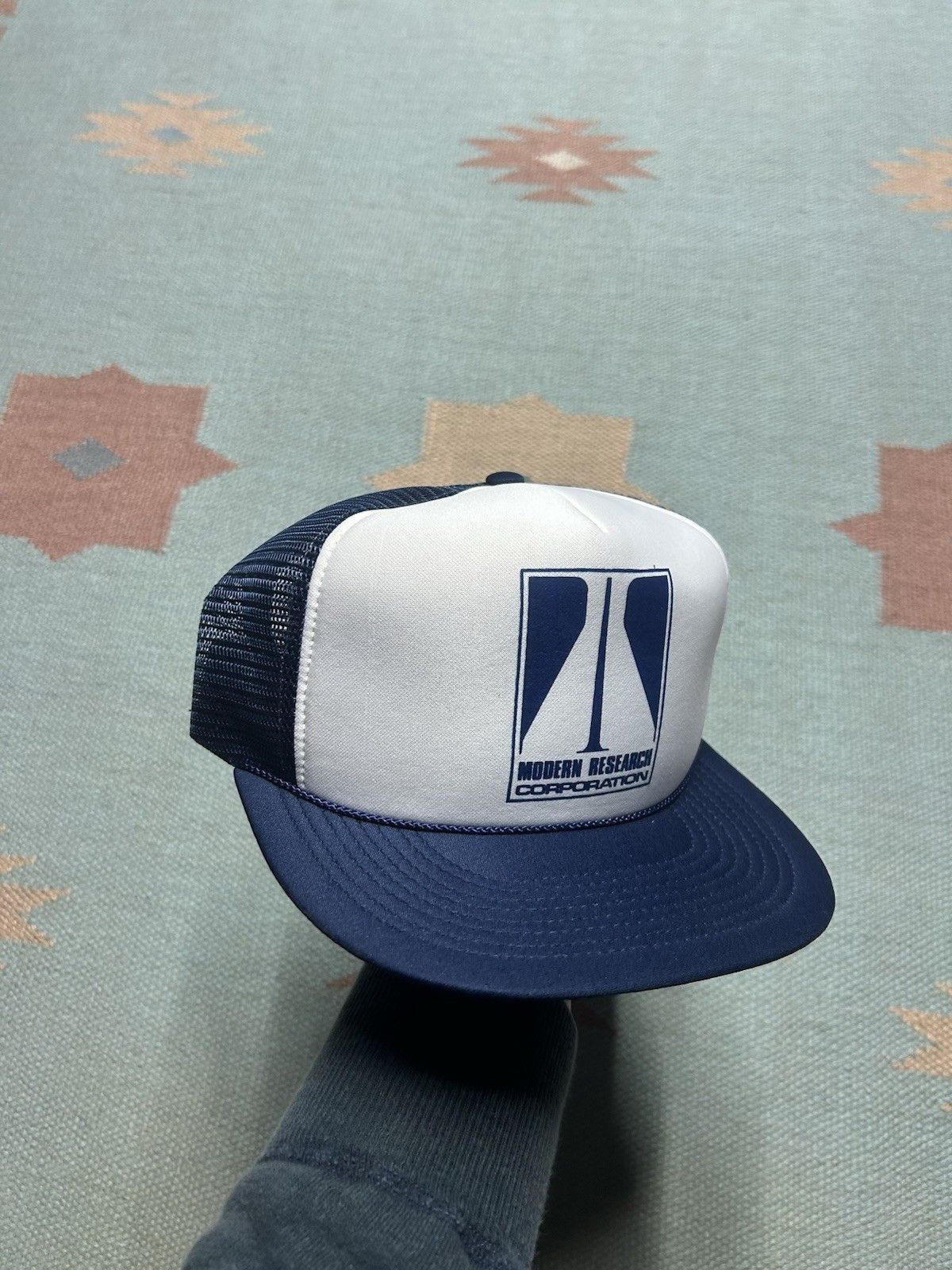 Vintage Vtg trucker hat modern research corporation 2 tone snapback Size ONE SIZE - 1 Thumbnail