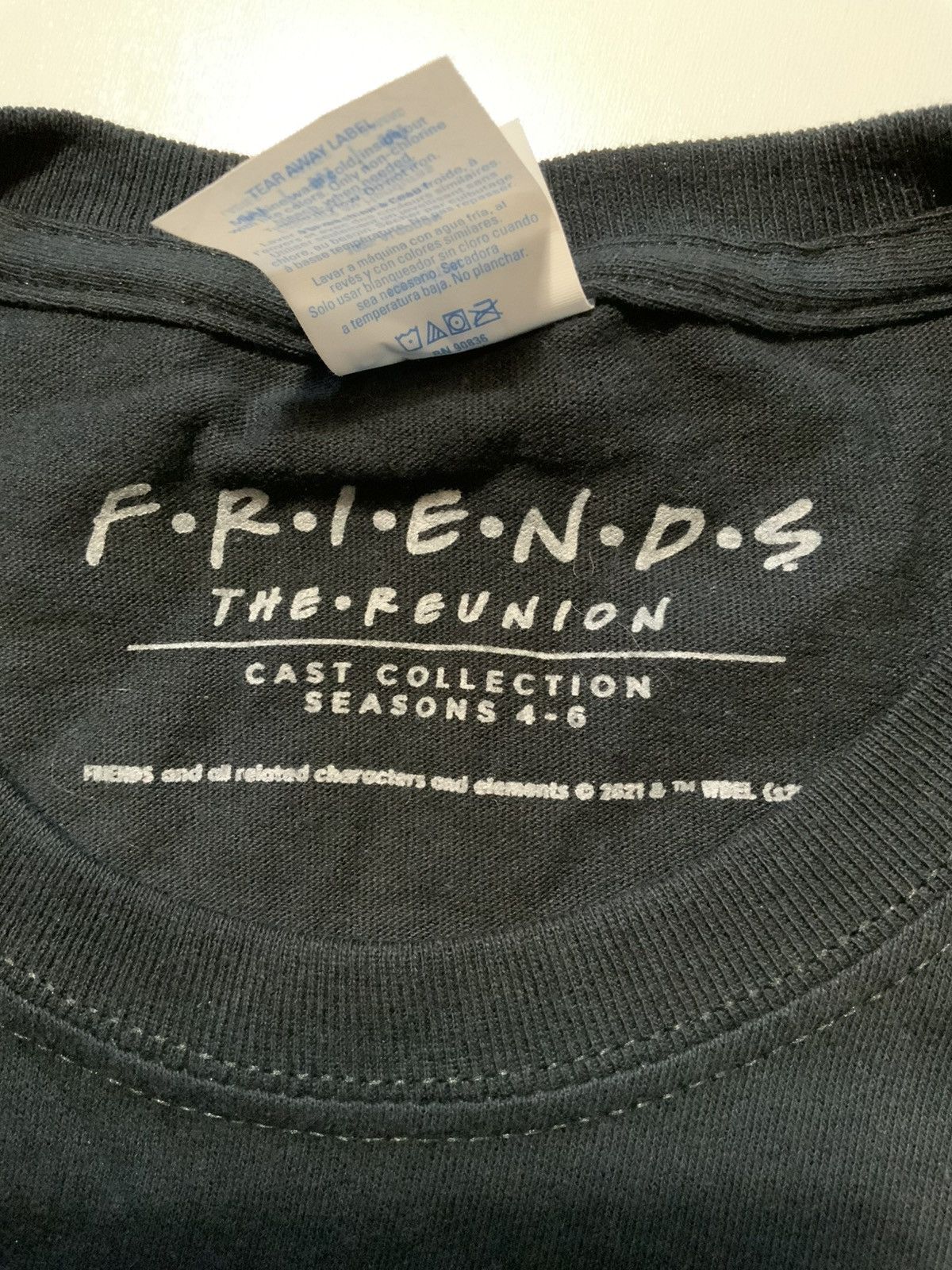 Other Friends The Reunion Cast Collection Season 4-6 Pivot T-Shirt Size US M / EU 48-50 / 2 - 5 Thumbnail