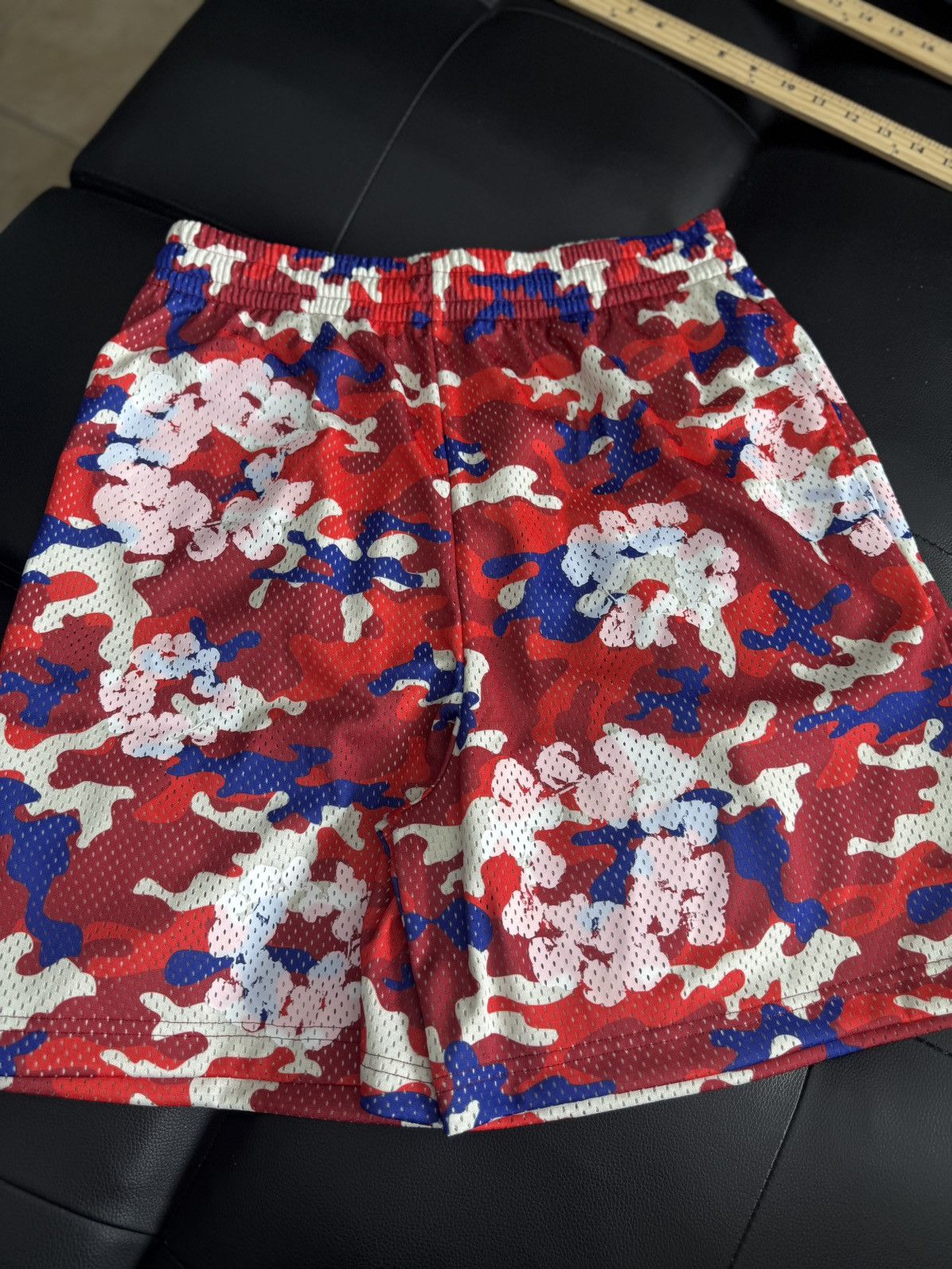 DENIM TEARS Denim Tears Mesh Summer Shorts Red Camo Size Medium (NEW) Size US 31 - 1 Thumbnail