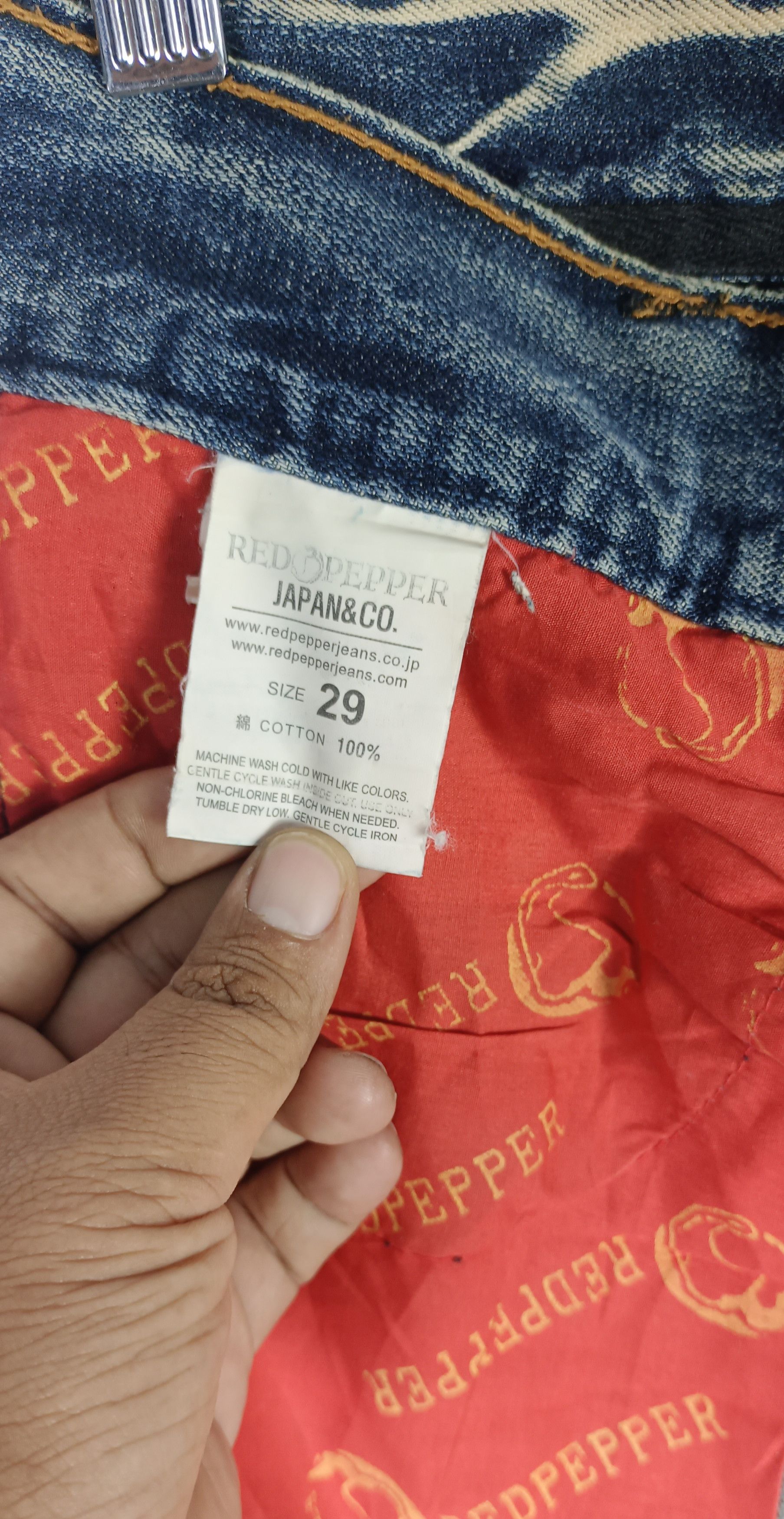 Japanese Brand 🔥Vintage Red Pepper embroidered VINTAGE 71 Distressed jeans Size US 31 - 18 Thumbnail