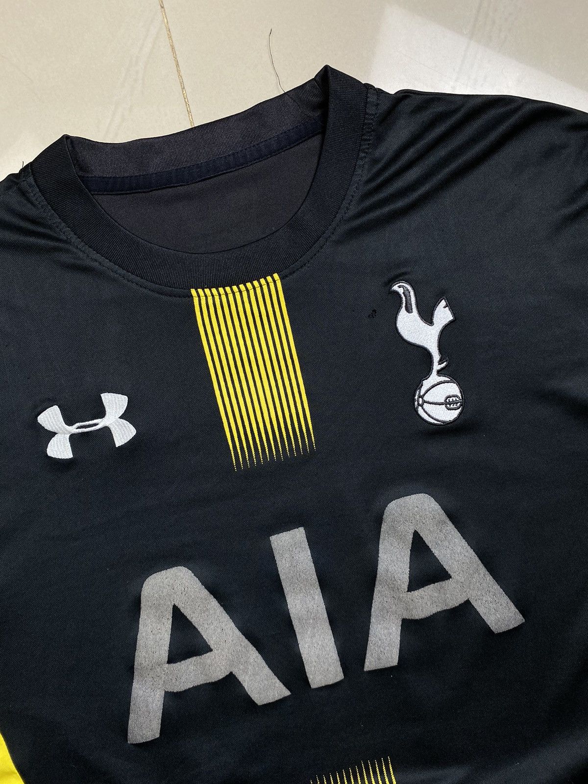 Under Armour Tottenham Hotspur 2014/15 Away Shirt Football Jersey Size US M / EU 48-50 / 2 - 3 Thumbnail