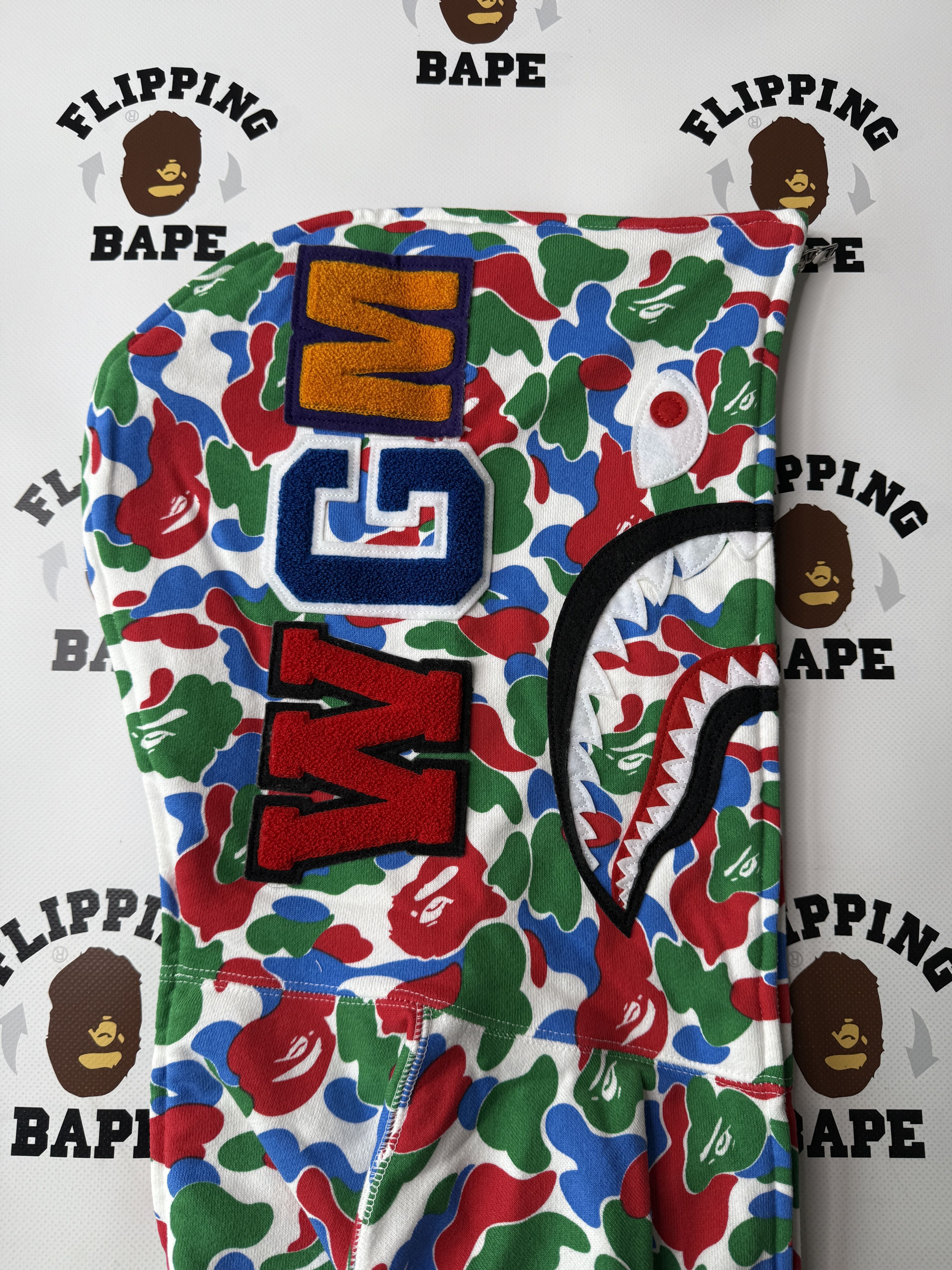 Bape BAPE QINGDAO SEPARATE SHARK FULL ZIP HOODIE Size US M / EU 48-50 / 2 - 5 Thumbnail