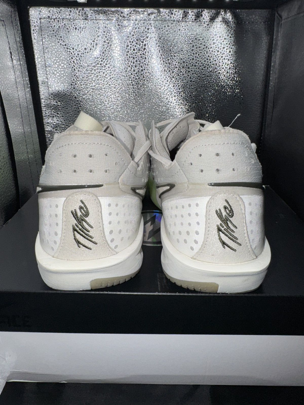Nike Nike Men Air Zoom GT Cut 3 Size US 12 / EU 45 - 3 Thumbnail