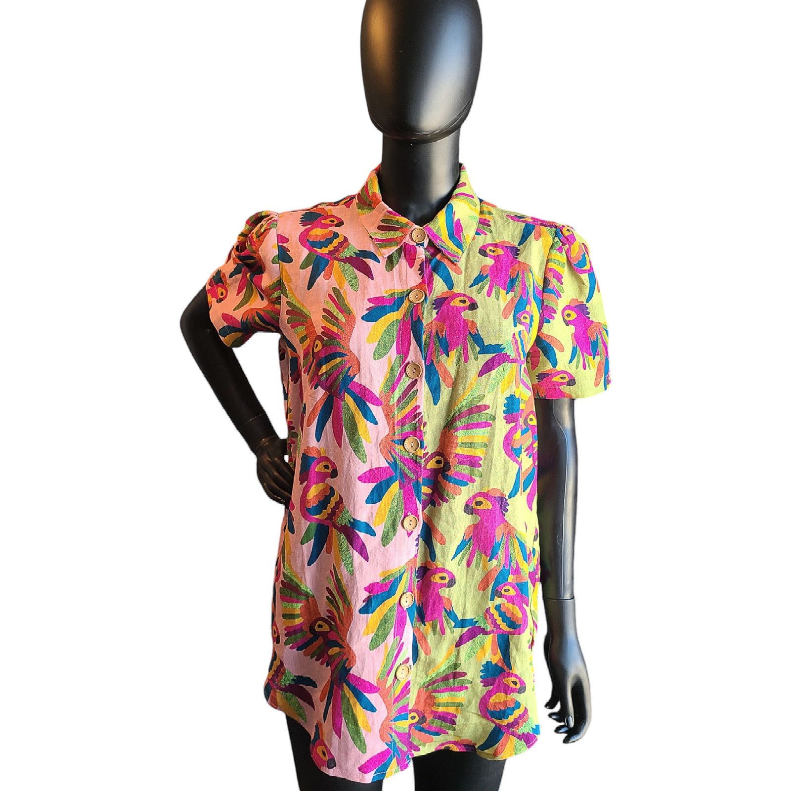 Farm Rio Farm Rio Anthropologie Printed Surf Shirt Size Medium Size M / US 6-8 / IT 42-44 - 4 Thumbnail