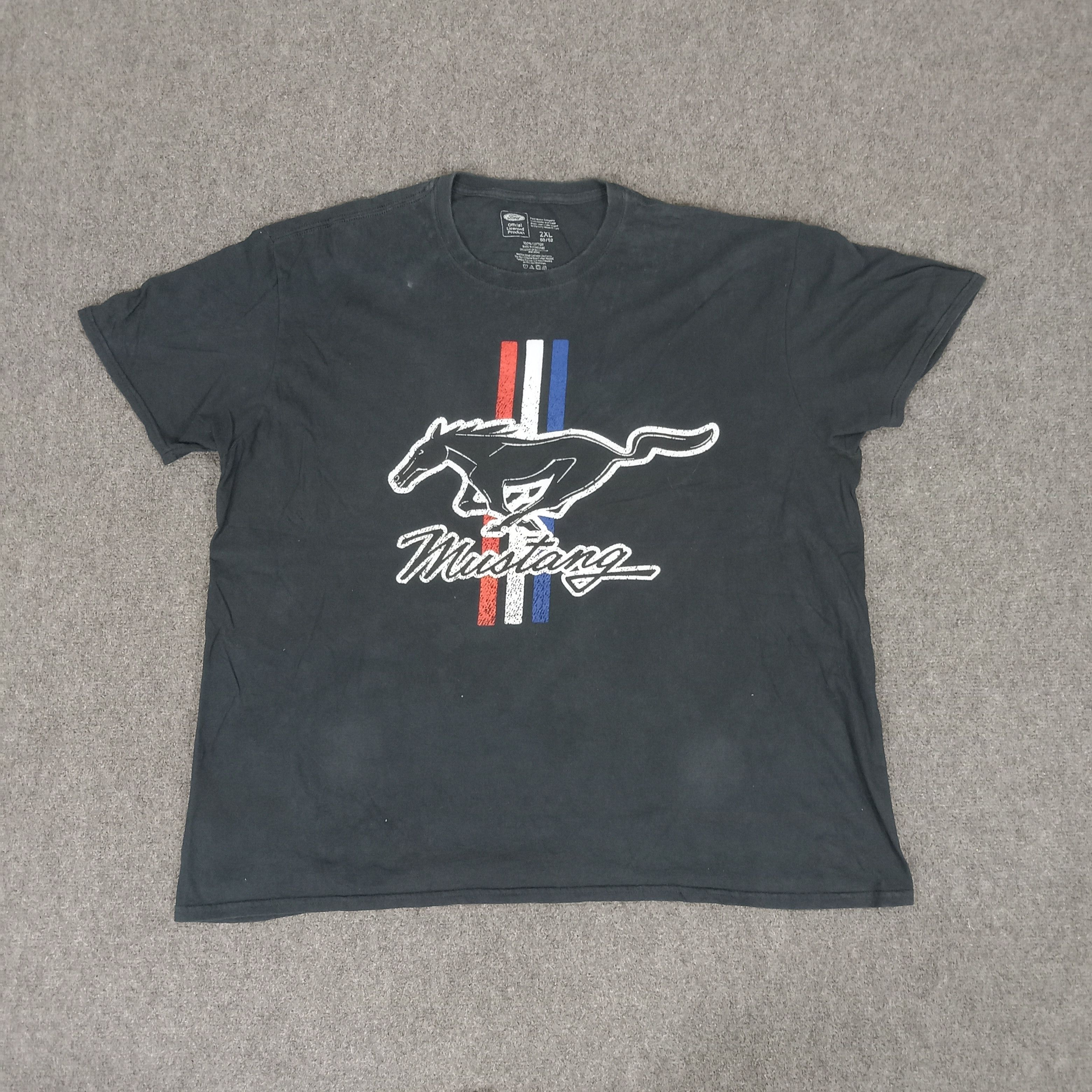 Ford × Mustang × Vintage FORD Mustang Big Logo Supercar Tshirt Size US XXL / EU 58 / 5 - 1 Thumbnail