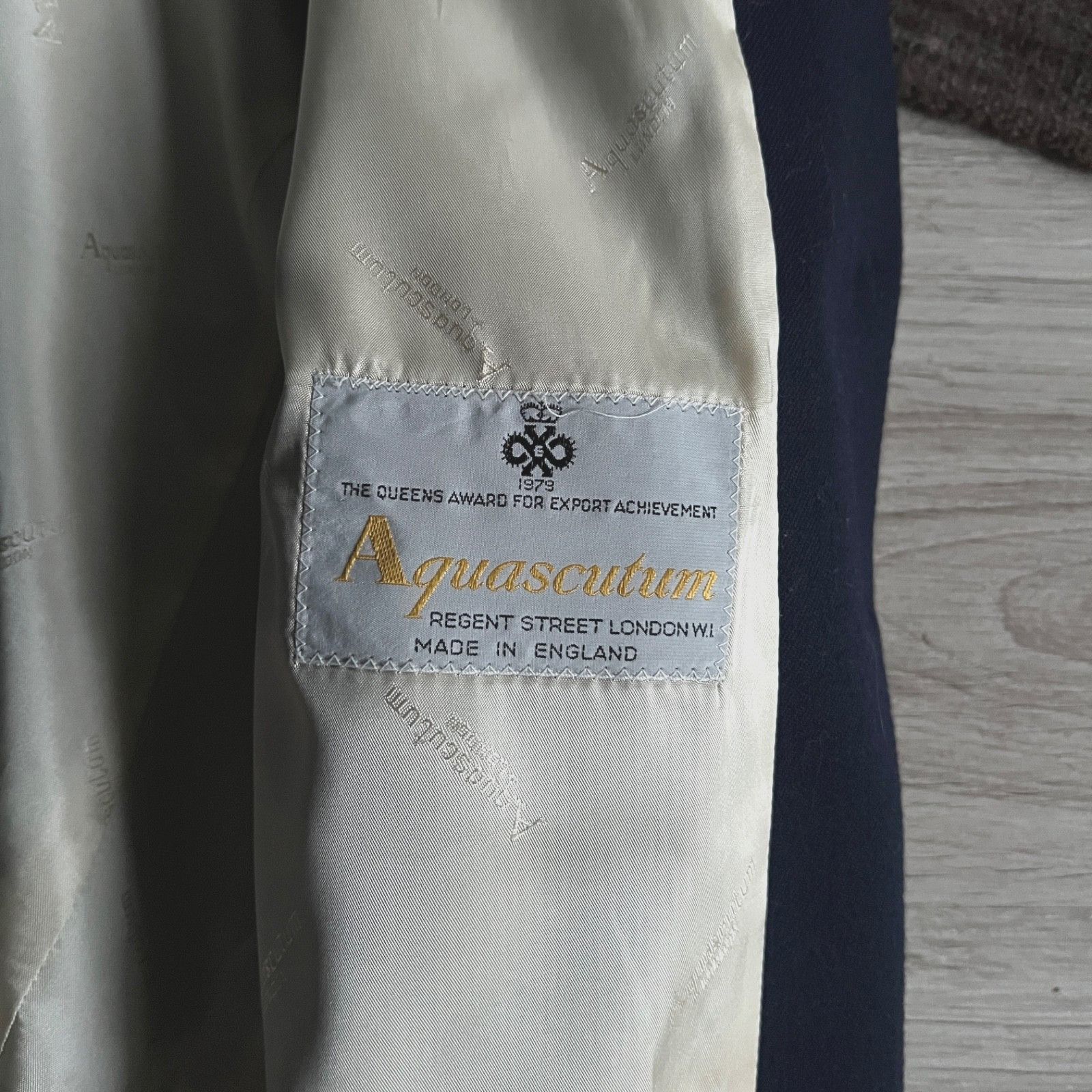 Aquascutum Aquascutum Vintage Wool Tailored Blazer Jacket 9725AC Size M / US 6-8 / IT 42-44 - 6 Thumbnail