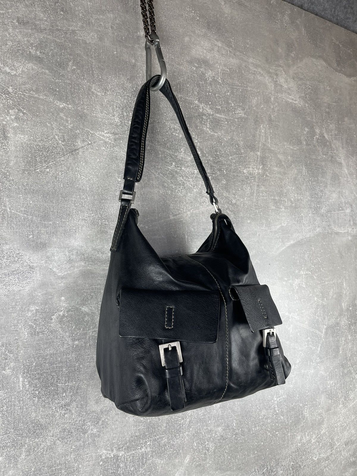 Vintage Avant Garde Vintage Coccinelle Leather Shoulder Bag Black Size ONE SIZE - 3 Thumbnail