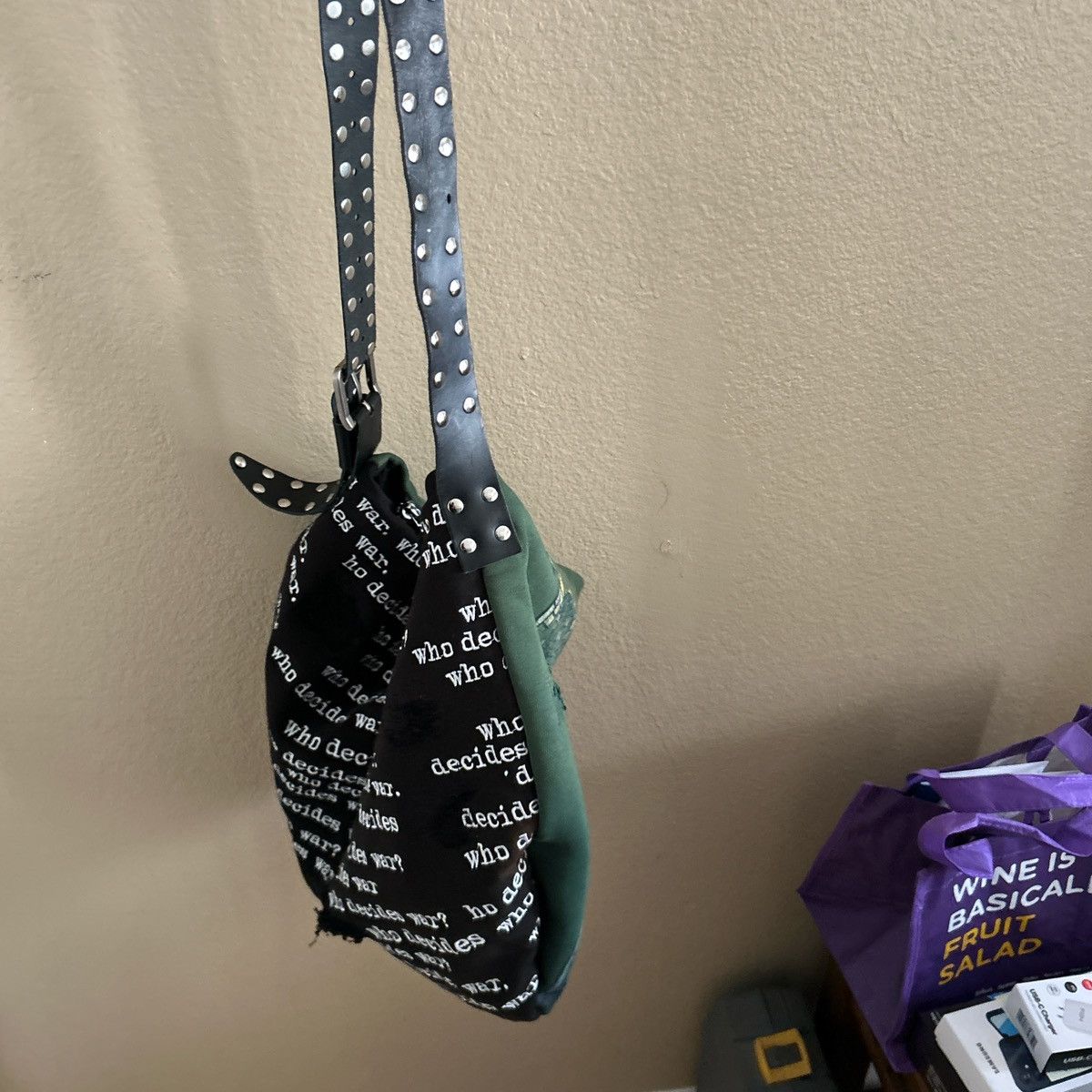 Other Who Decides War Side Bag Size ONE SIZE - 4 Thumbnail