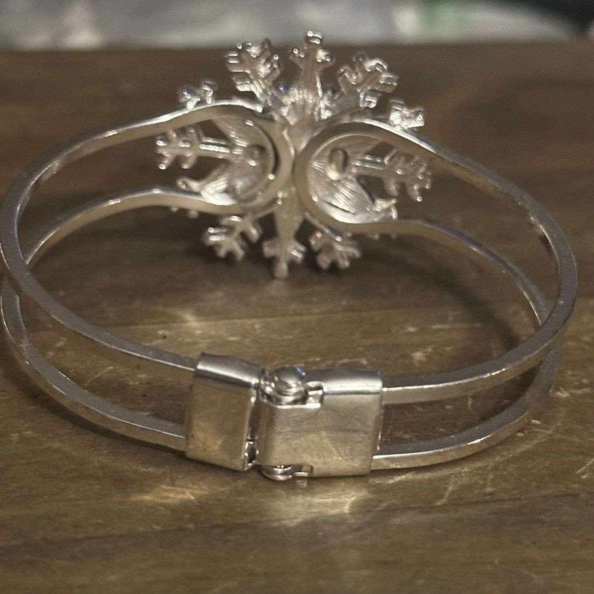 Other Frosted snowflake clamper bracelet Size ONE SIZE - 5 Thumbnail