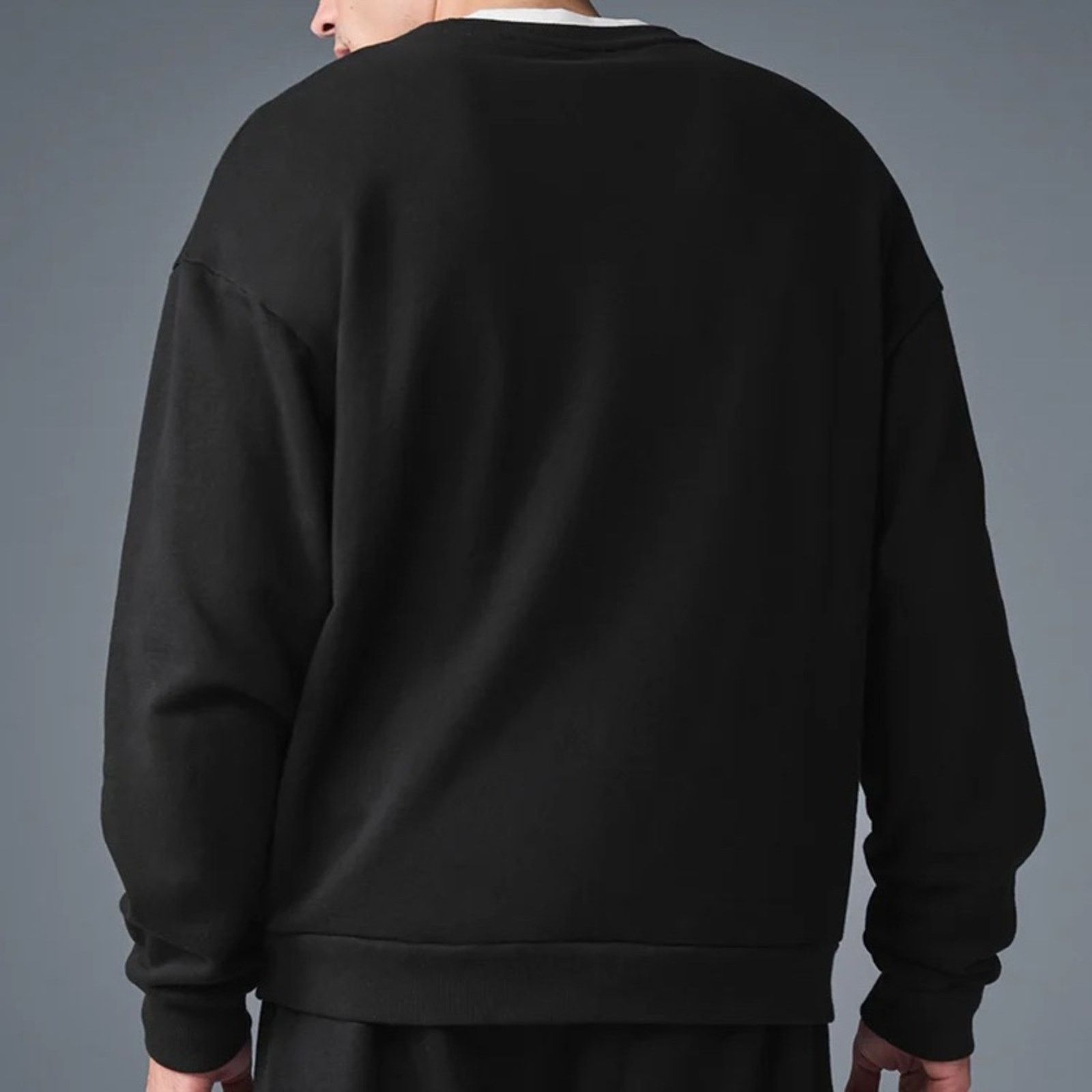 Alo Yoga ALO YOGA Black Logo Chill Crew Neck Pullover $128 Sweatshirt Size US S / EU 44-46 / 1 - 7 Thumbnail