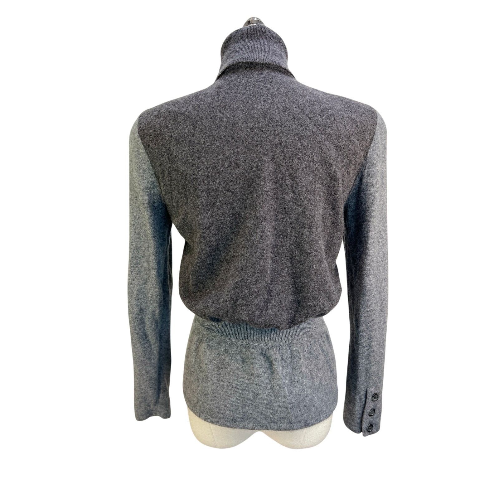 Valentino Vintage 80s Valentino Cashmere Turtleneck Gray Sweater Size S / US 4 / IT 40 - 11 Thumbnail