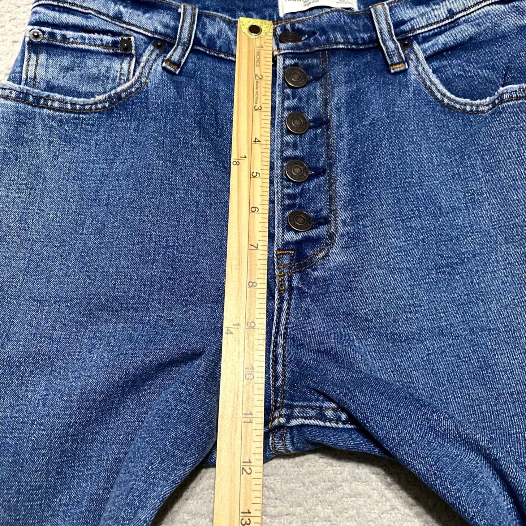 Abercrombie & Fitch Abercrombie & Fitch Mom Jeans Womens 8 Blue Denim Medium Wash Cropped High Rise 5-Pocket Solid Pattern 90s Theme Women Jeans Size 30" / US 8 / IT 44 - 7 Thumbnail