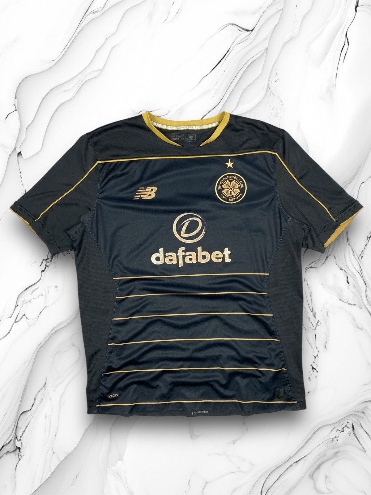 New Balance New Balance Celtic Soccer Jersey Tee Size US L / EU 52-54 / 3 - 1 Thumbnail