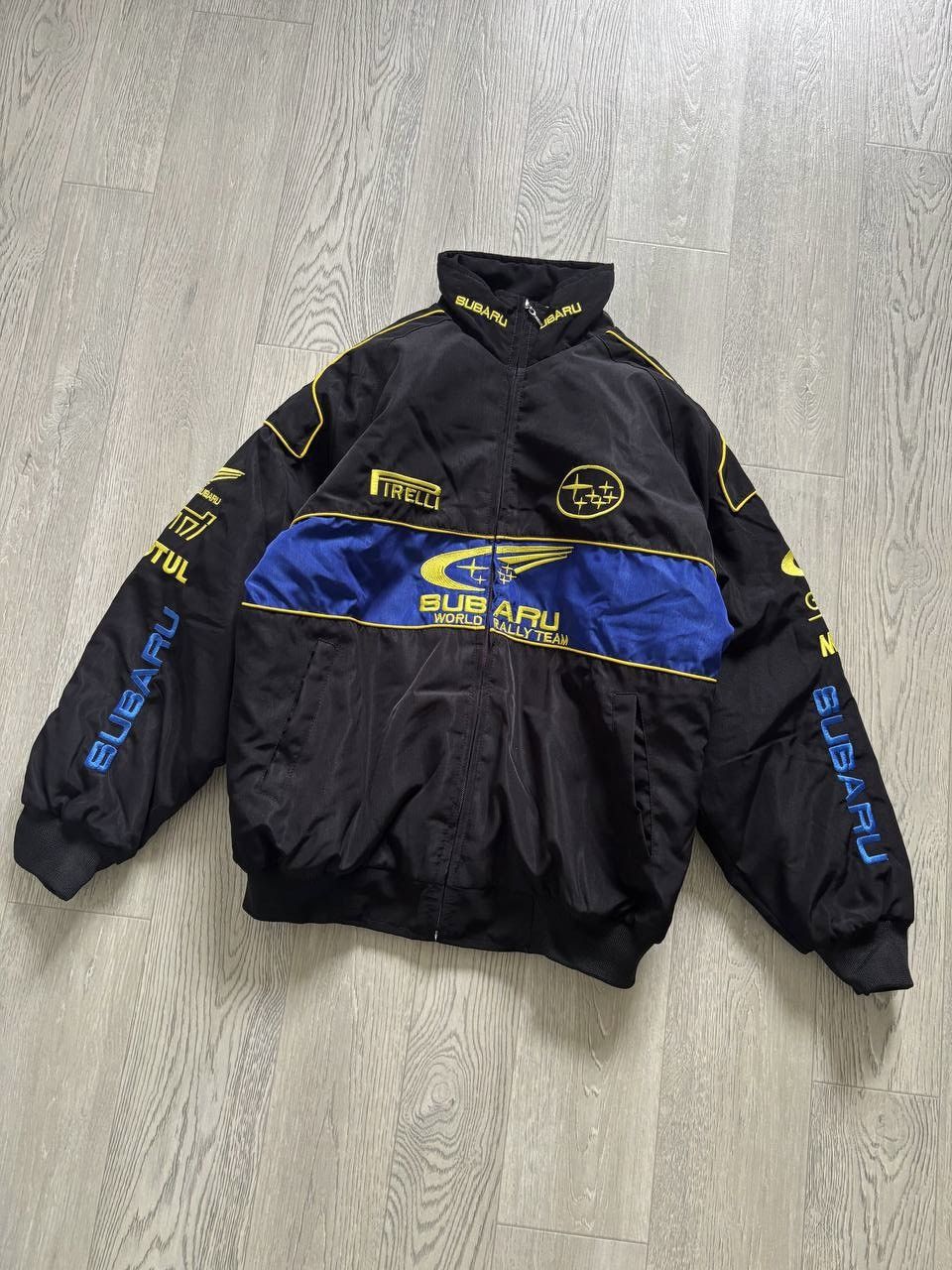Formula 1 Vintage Subaru racing jacket logo rare size M Size US M / EU 48-50 / 2 - 1 Thumbnail