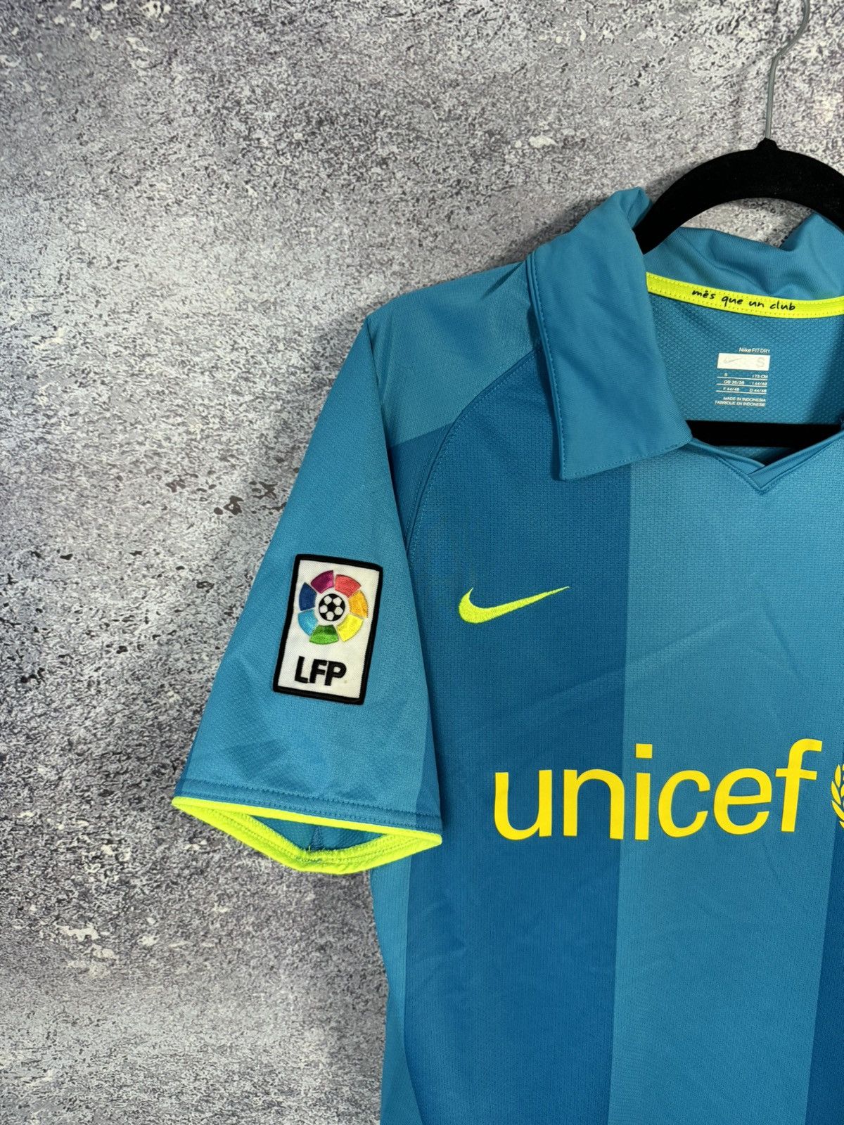 Nike × Vintage Vintage Barcelona 2007/08 Nike Soccer Jersey y2k blokcore Size US S / EU 44-46 / 1 - 2 Thumbnail