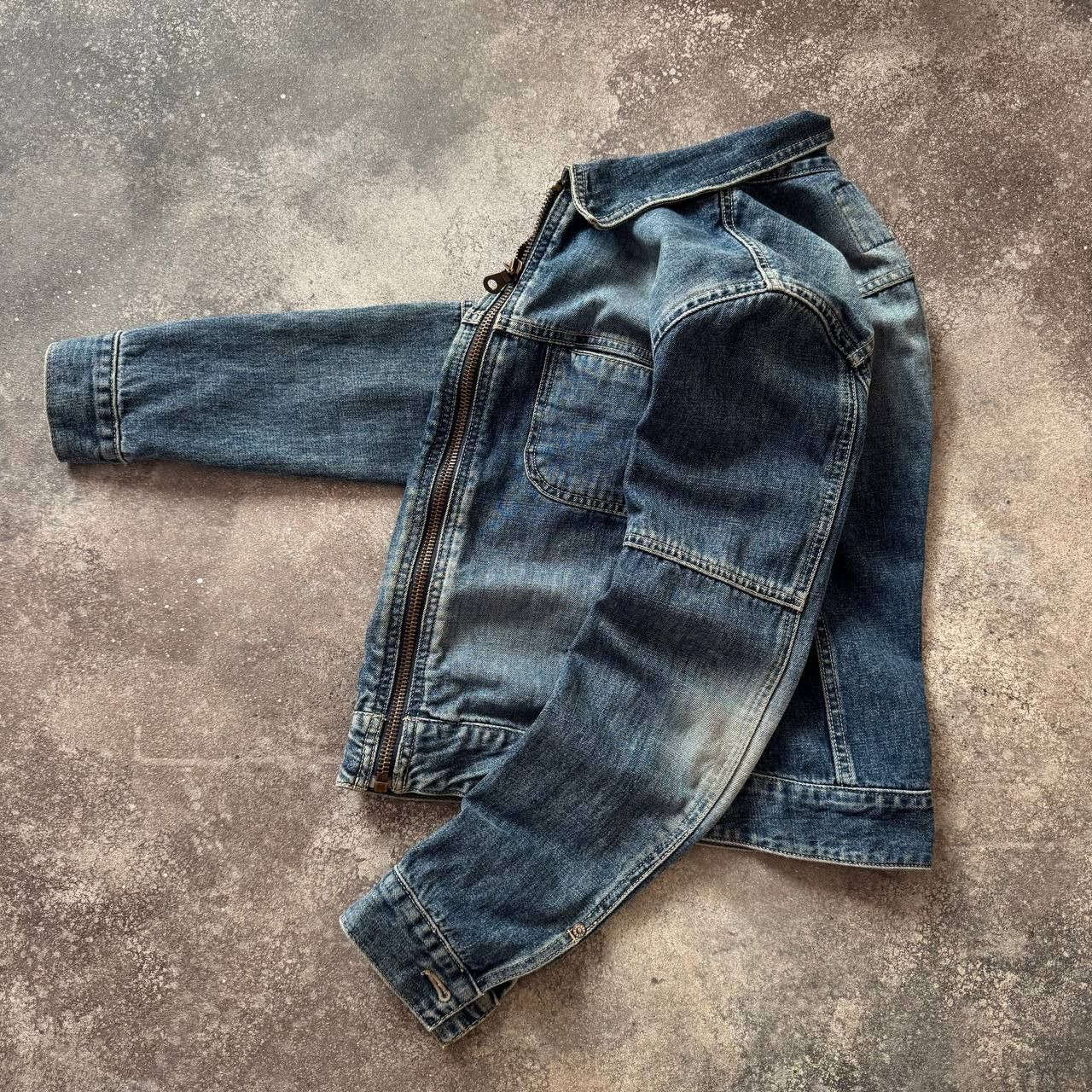Guess × Japanese Brand Guess Vintage Avant Garde Washed Denim Zip Jacket Size M / US 6-8 / IT 42-44 - 1 Thumbnail
