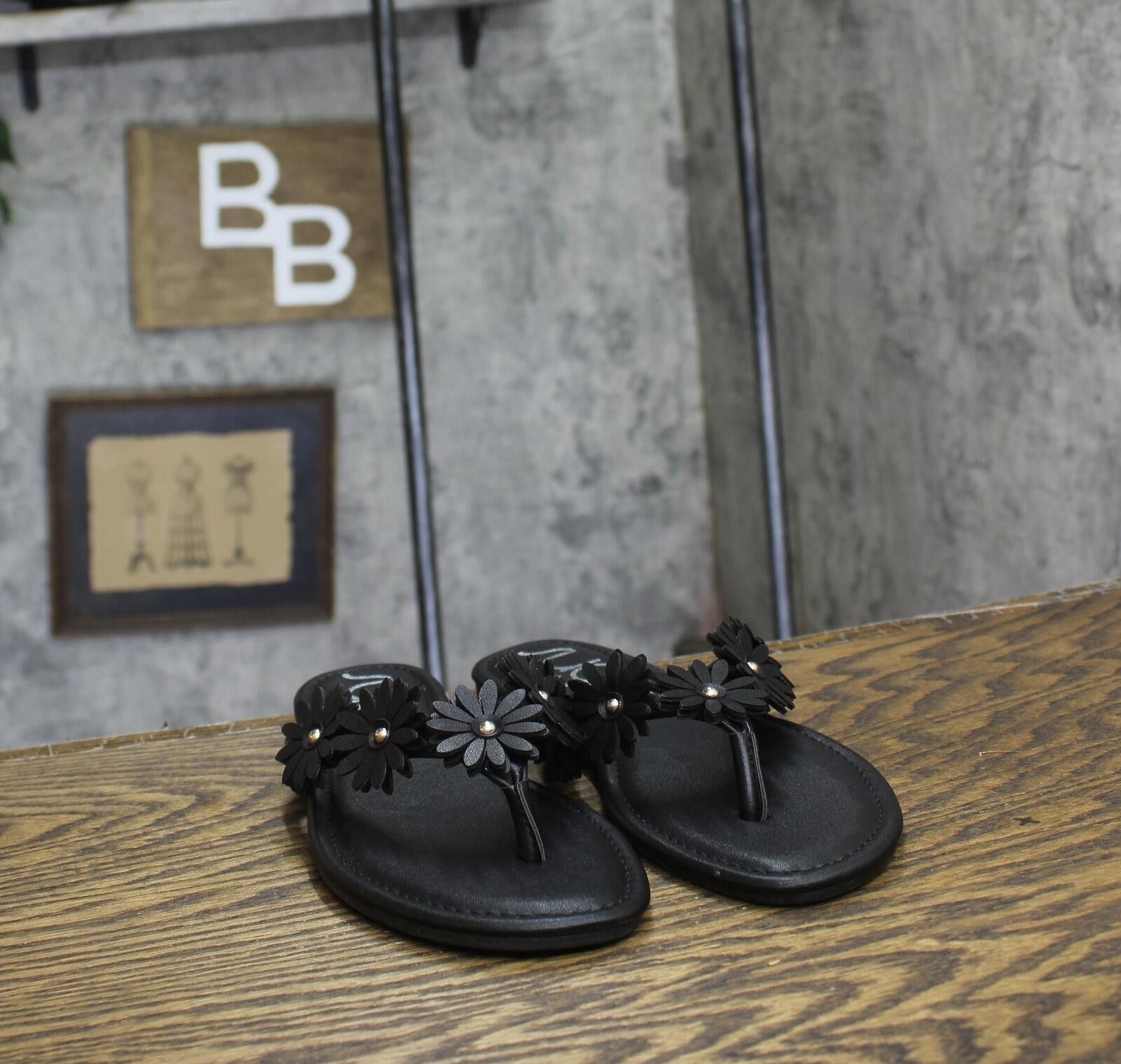 Sugar Nwt Sugar Flops With Embellished Floral Design Black 9m Size US 9 / IT 39 - 3 Thumbnail