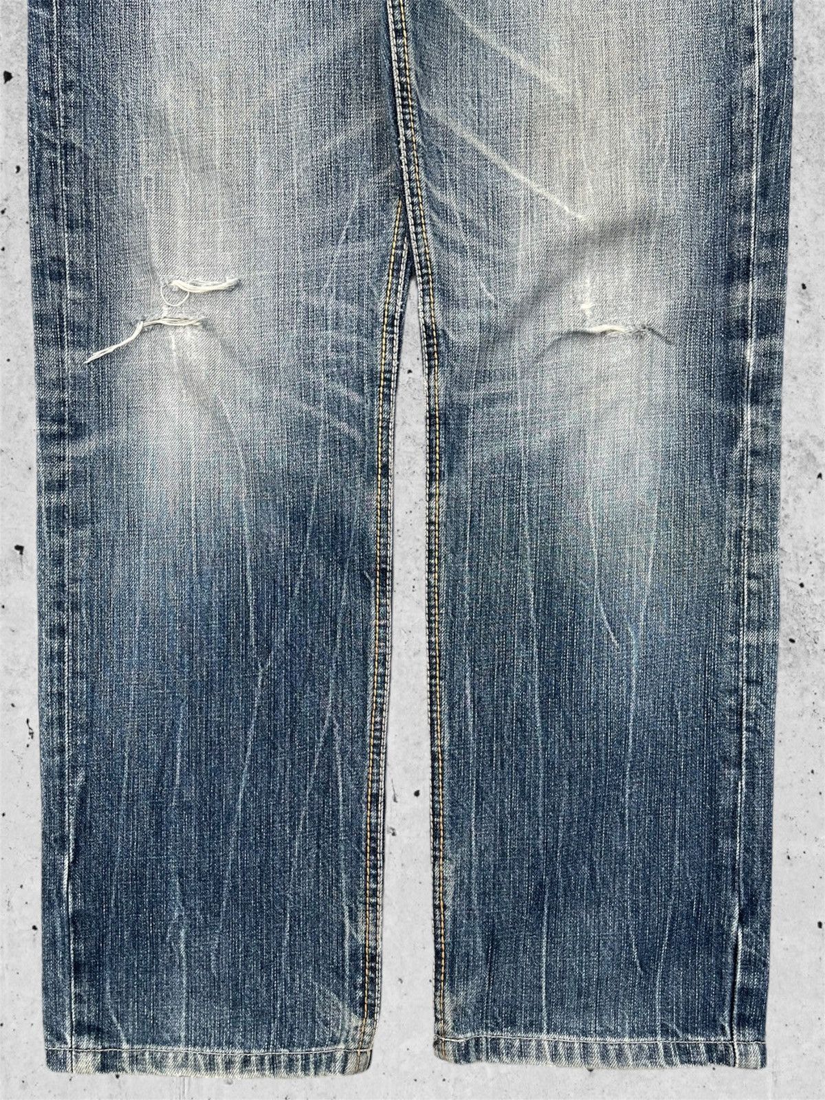 Other 🔥 Avail Streetwear Distressed Denim Rare W31🔥 Size US 31 - 4 Thumbnail
