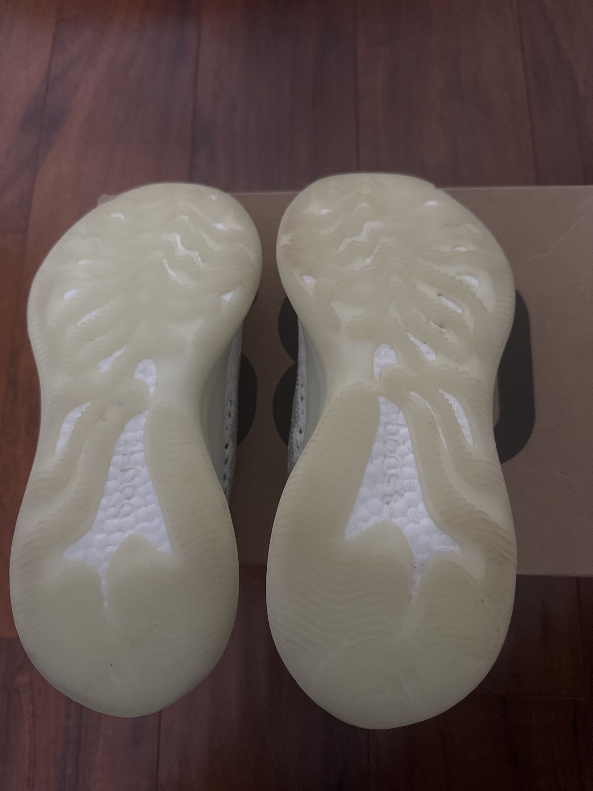 Yeezy adidas Yeezy Boost 380 Size US 10 / EU 43 - 4 Thumbnail