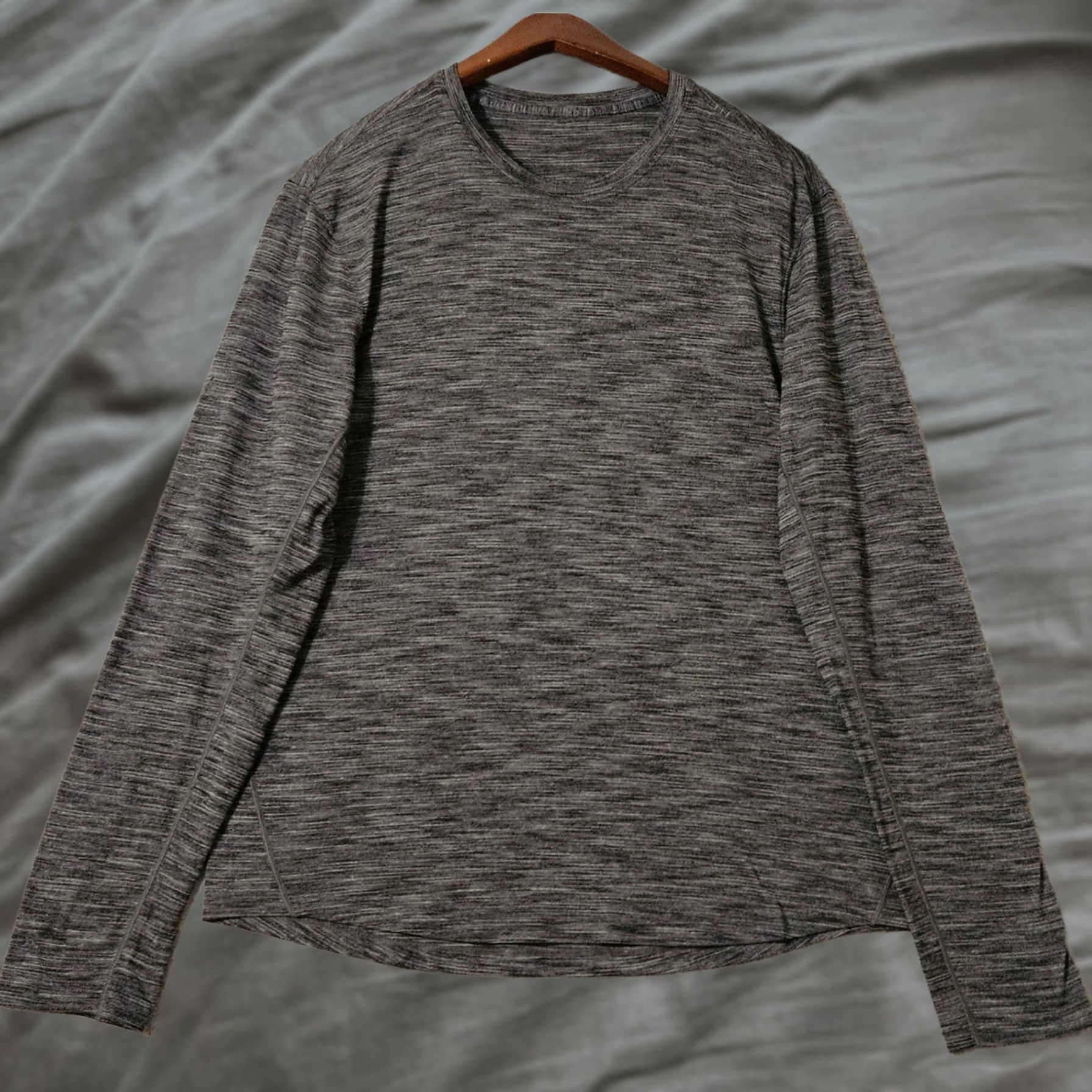 Lululemon Lululemon Metal Vent Tech Shirt Small Gray Long Sleeve Performance Stretch Mens Size US S / EU 44-46 / 1 - 1 Thumbnail