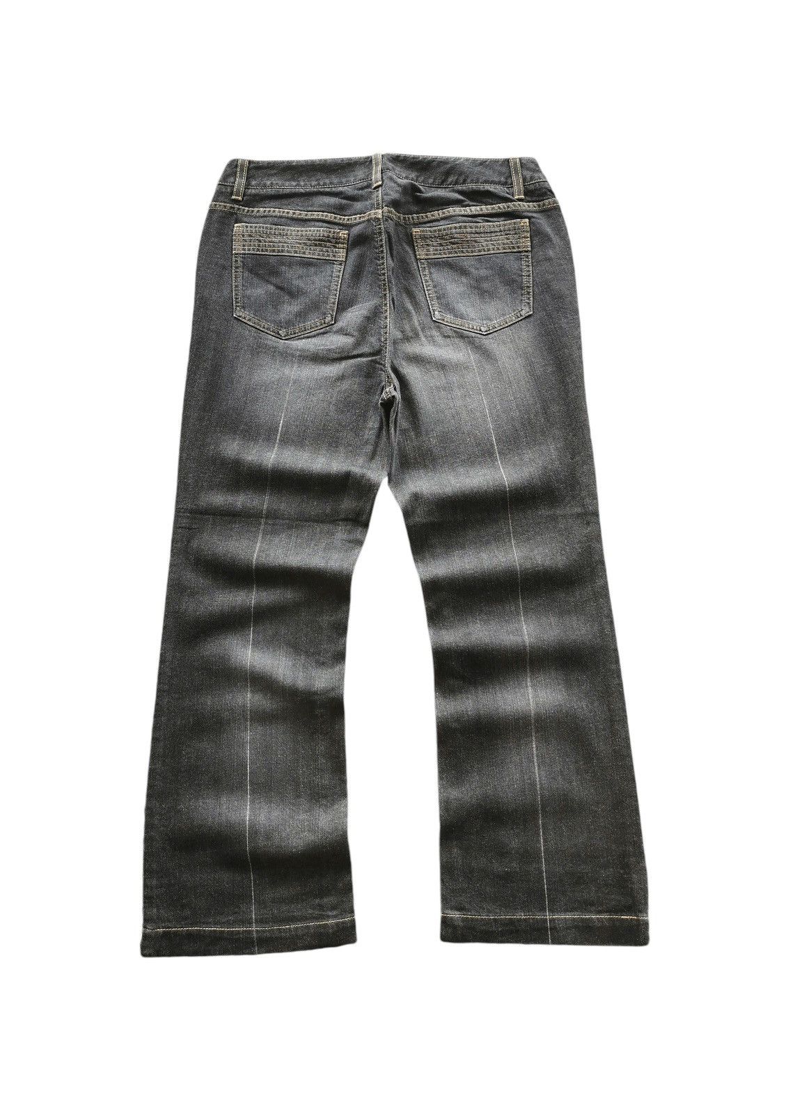 Burberry Vintage Burberry Flare Jeans Size 30" / US 8 / IT 44 - 2 Thumbnail