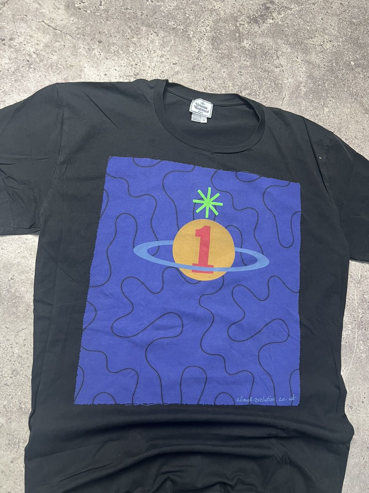 Vivienne Westwood Vintage Vivienne Westwood big logo t-shirt Size US S / EU 44-46 / 1 - 3 Thumbnail