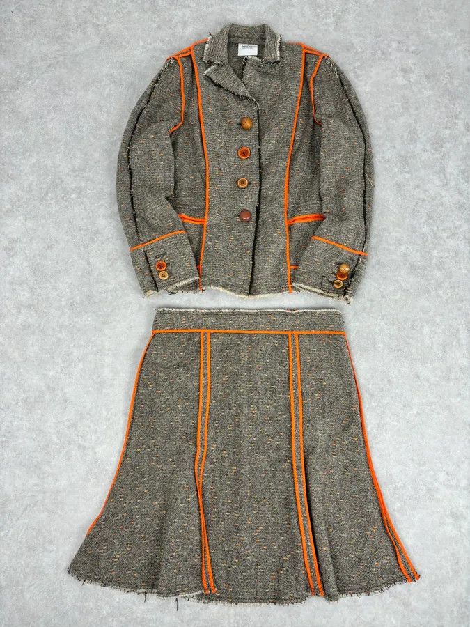 Moschino Moschino Beige Wool & Contrast Orange Trim Skirt & Blazer Set Size M / US 6-8 / IT 42-44 - 3 Thumbnail