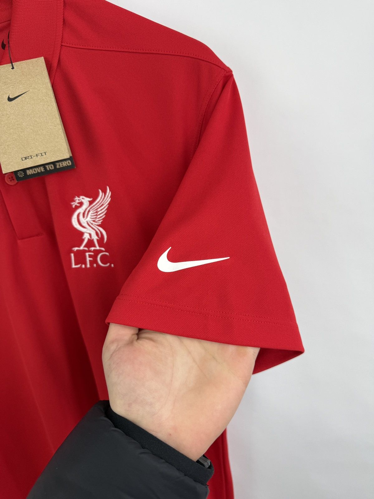 Nike ❗️NEW 🏴󠁧󠁢󠁥󠁮󠁧󠁿 2023 Nike Liverpool LFC Standard Chartered Polo T-Shi Size US M / EU 48-50 / 2 - 5 Thumbnail