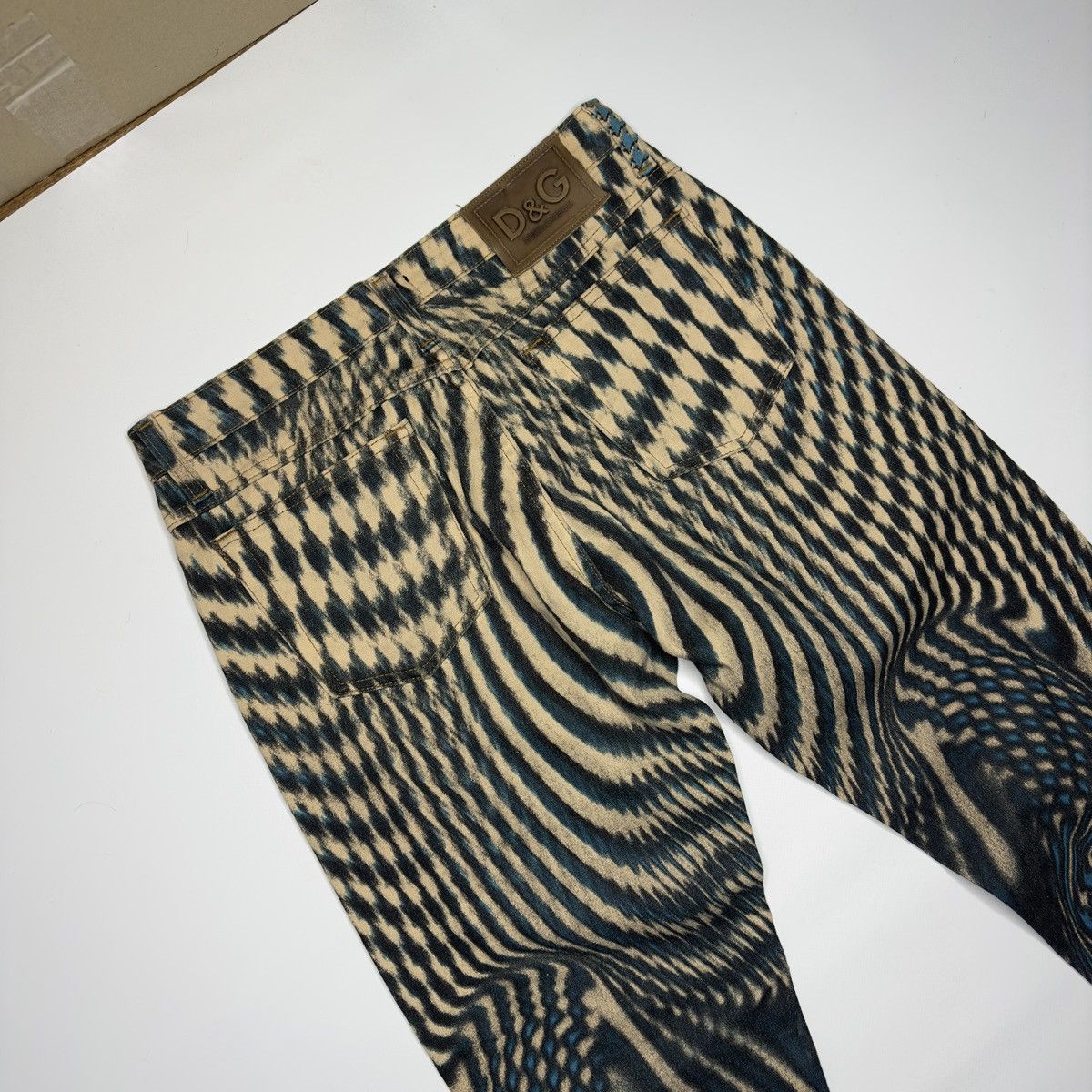 Dolce & Gabbana Vintage Dolce & Gabbana Striped Pattern Jeans – Size 28/42 Size 28" / US 6 / IT 42 - 12 Thumbnail