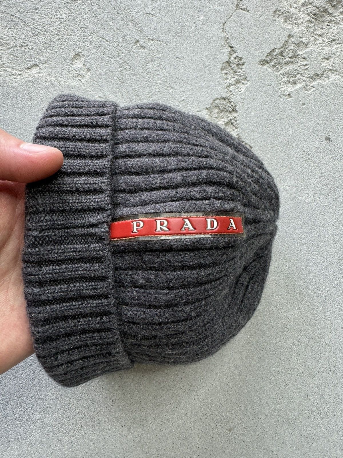 Prada Prada Beanie Hat Red Tab Size ONE SIZE - 4 Thumbnail