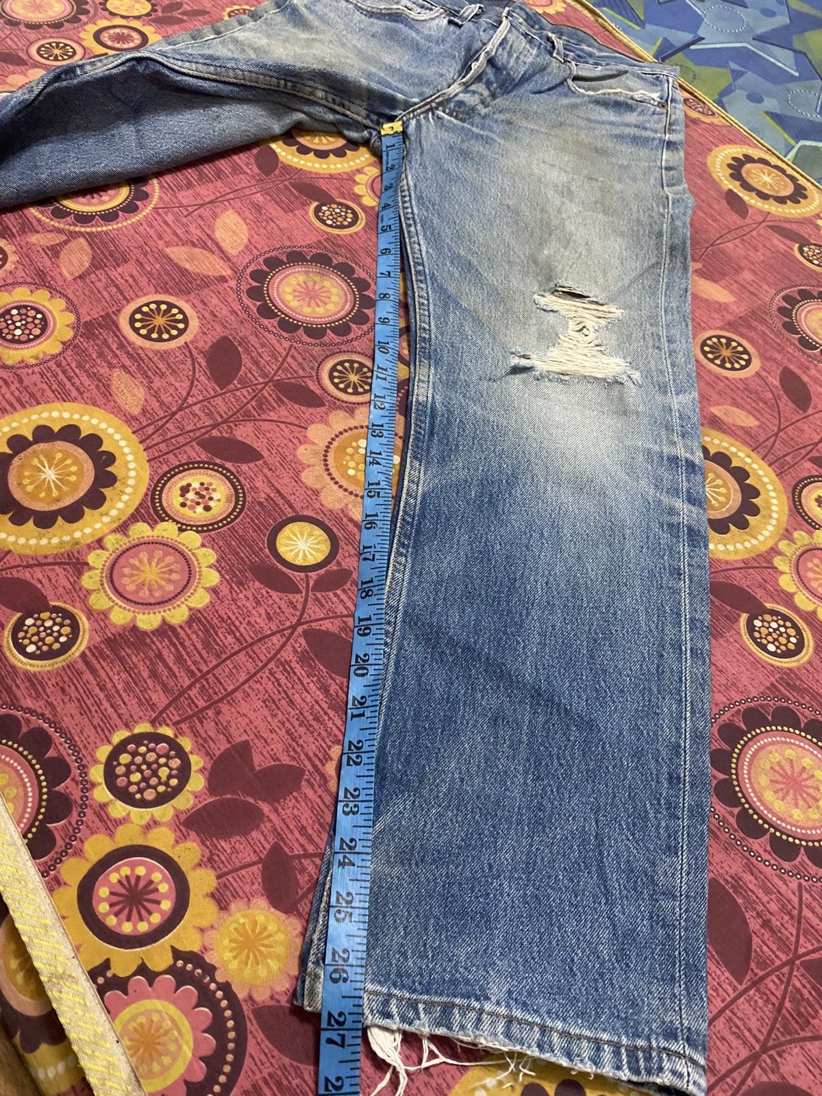 Levi's Vintage Clothing Vintage Levi’s Distressed Jeans – Button Fly, Faded Blue Size US 30 / EU 46 - 18 Thumbnail