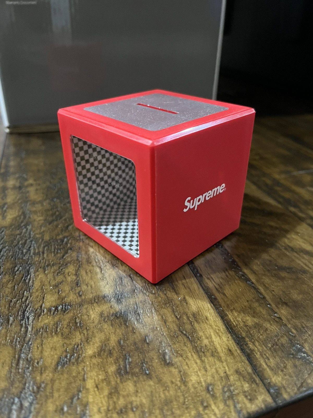Supreme Supreme Illusion Coin Bank SS18 Size ONE SIZE - 3 Thumbnail